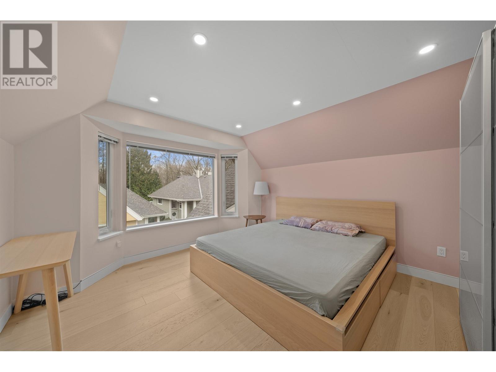 Listing Picture 16 of 30 : 3312 FLAGSTAFF PLACE, Vancouver / 溫哥華 - 魯藝地產 Yvonne Lu Group - MLS Medallion Club Member