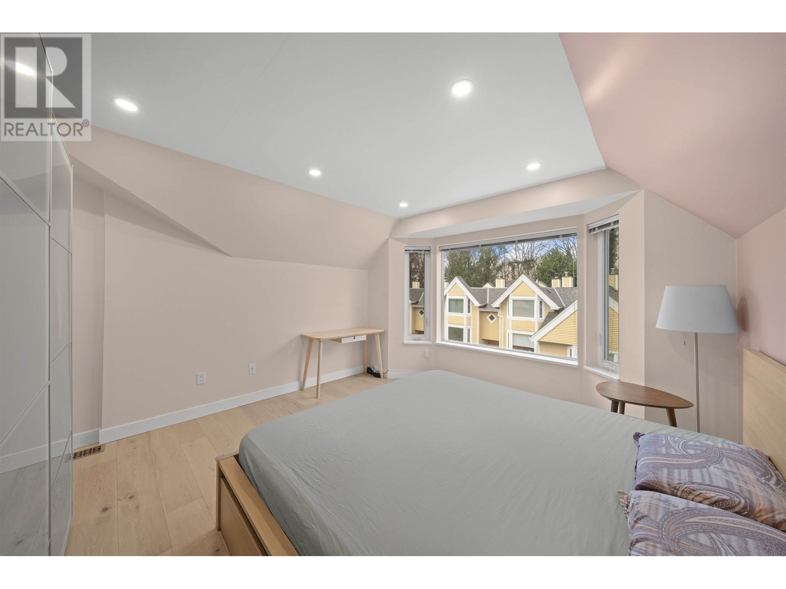 Listing Picture 19 of 30 : 3312 FLAGSTAFF PLACE, Vancouver / 溫哥華 - 魯藝地產 Yvonne Lu Group - MLS Medallion Club Member