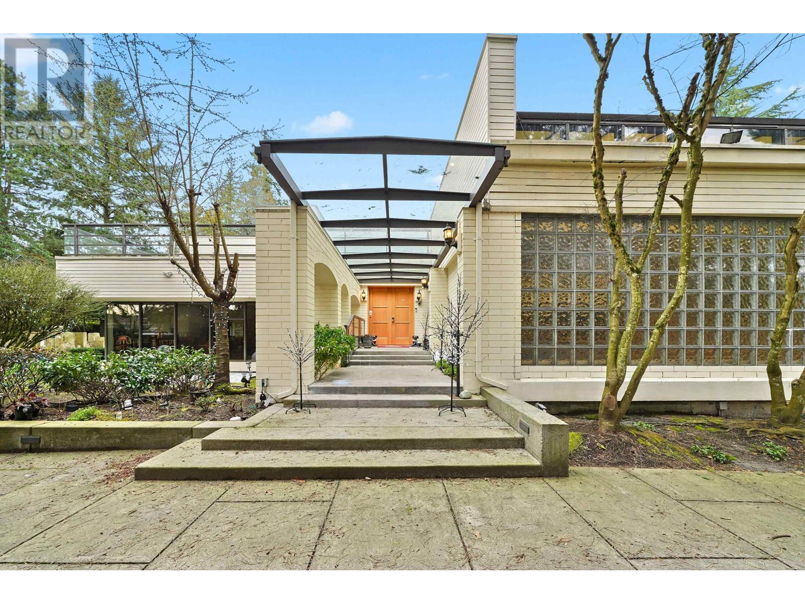 Property at 7188 HUDSON STREET image 1