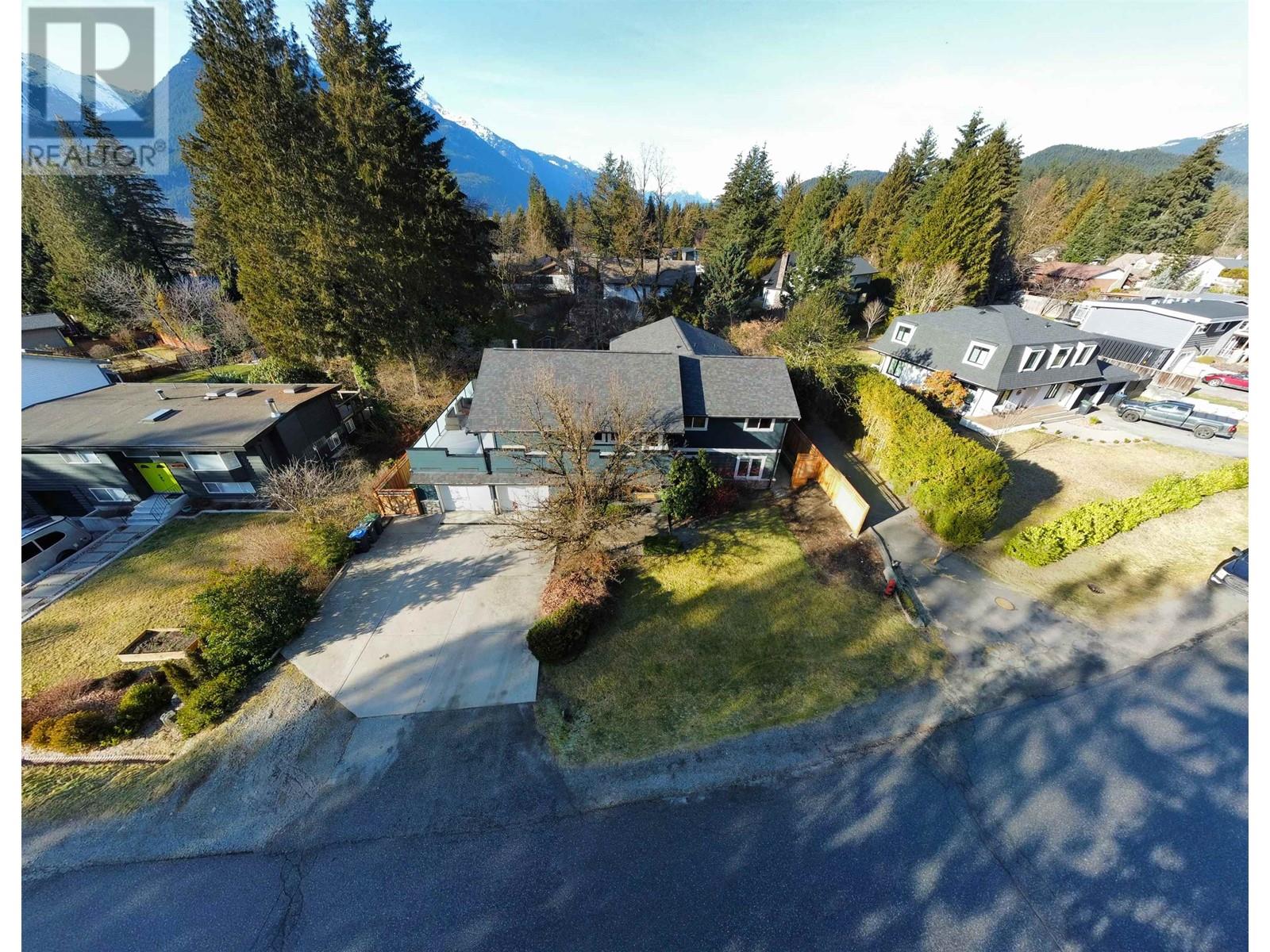 40201 Kintyre Drive, Squamish, British Columbia  V0N 1T0 - Photo 26 - R2963045