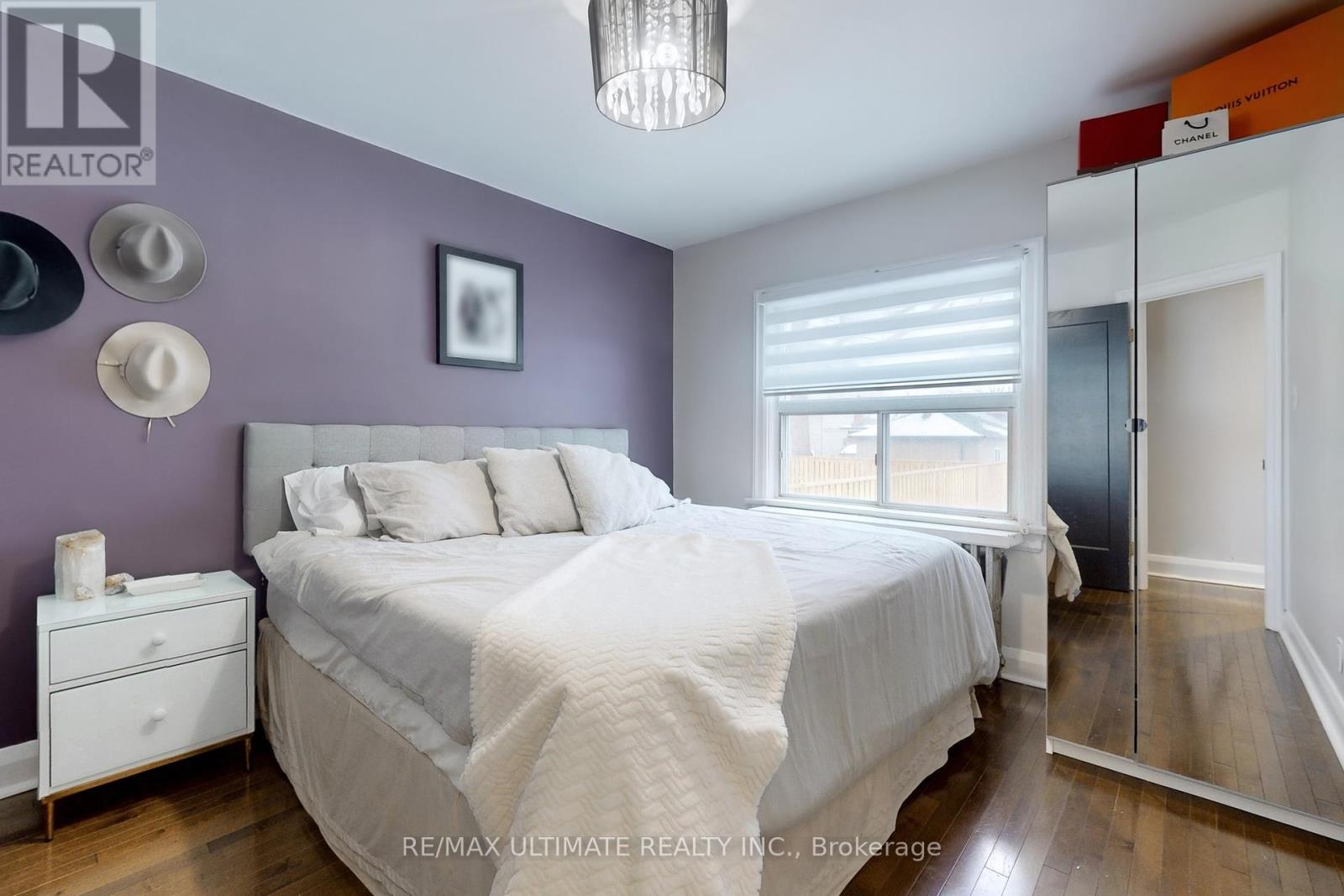 49 Delemere Avenue, Toronto, Ontario  M6N 1Z8 - Photo 9 - W11953013