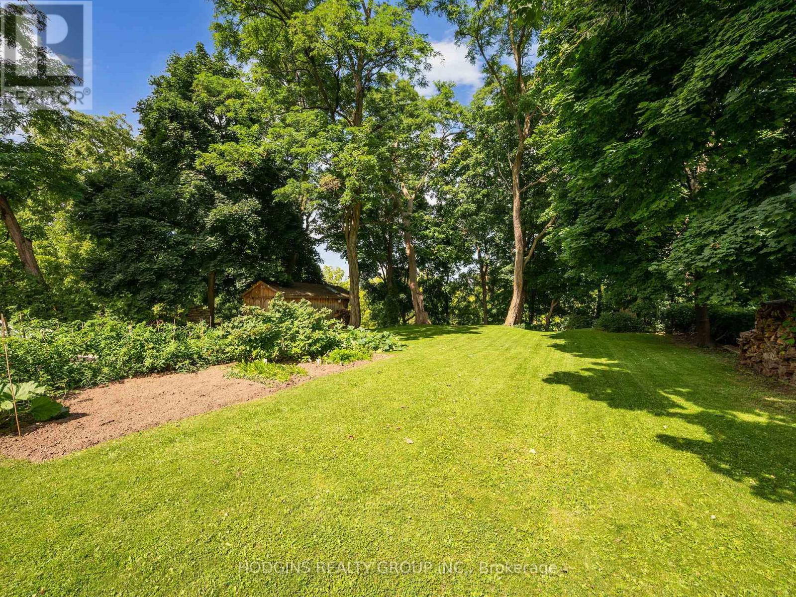 Property at 353 QUEEN STREET S image 3