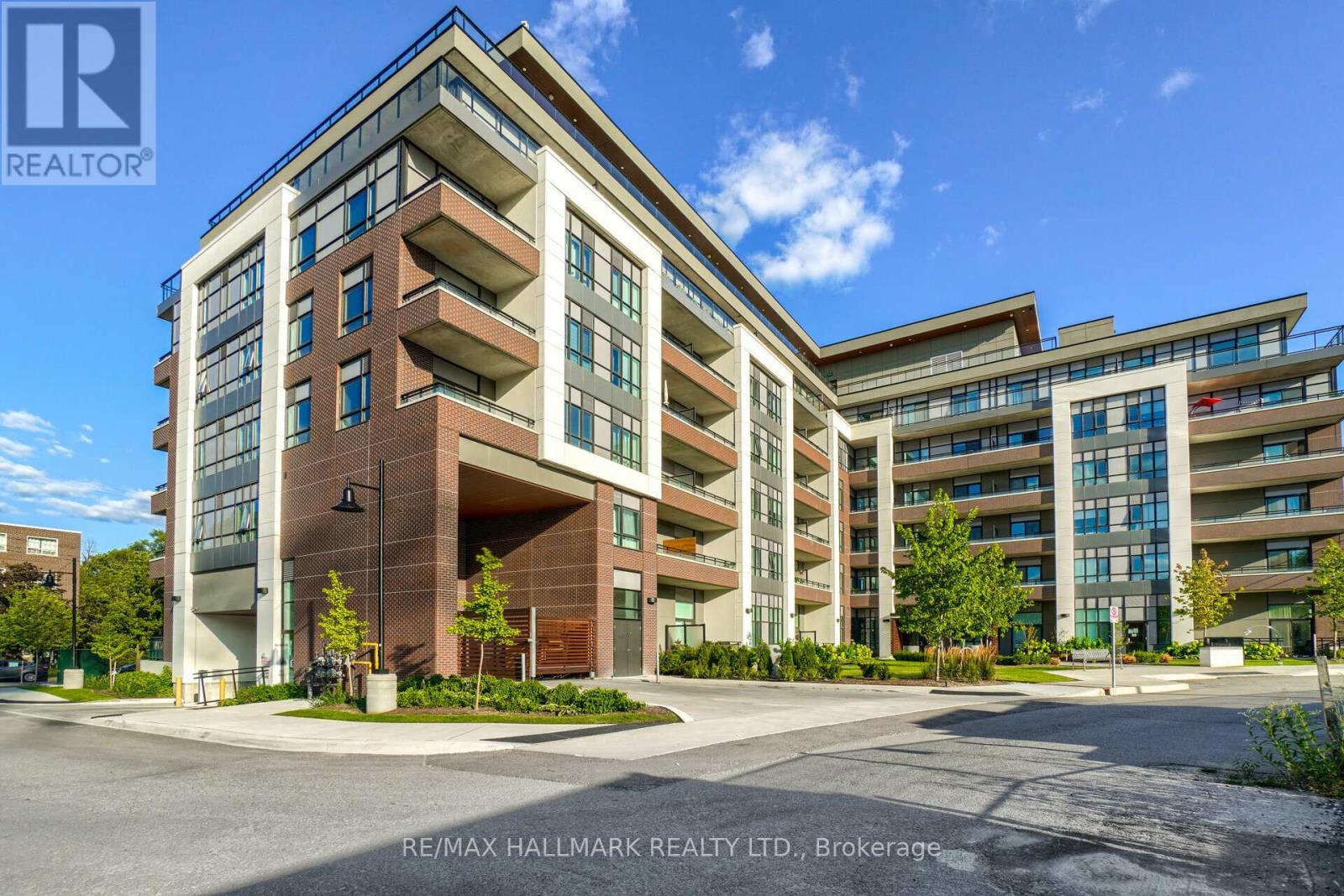 502 - 1 NEIGHBOURHOOD LANE, Toronto, Ontario