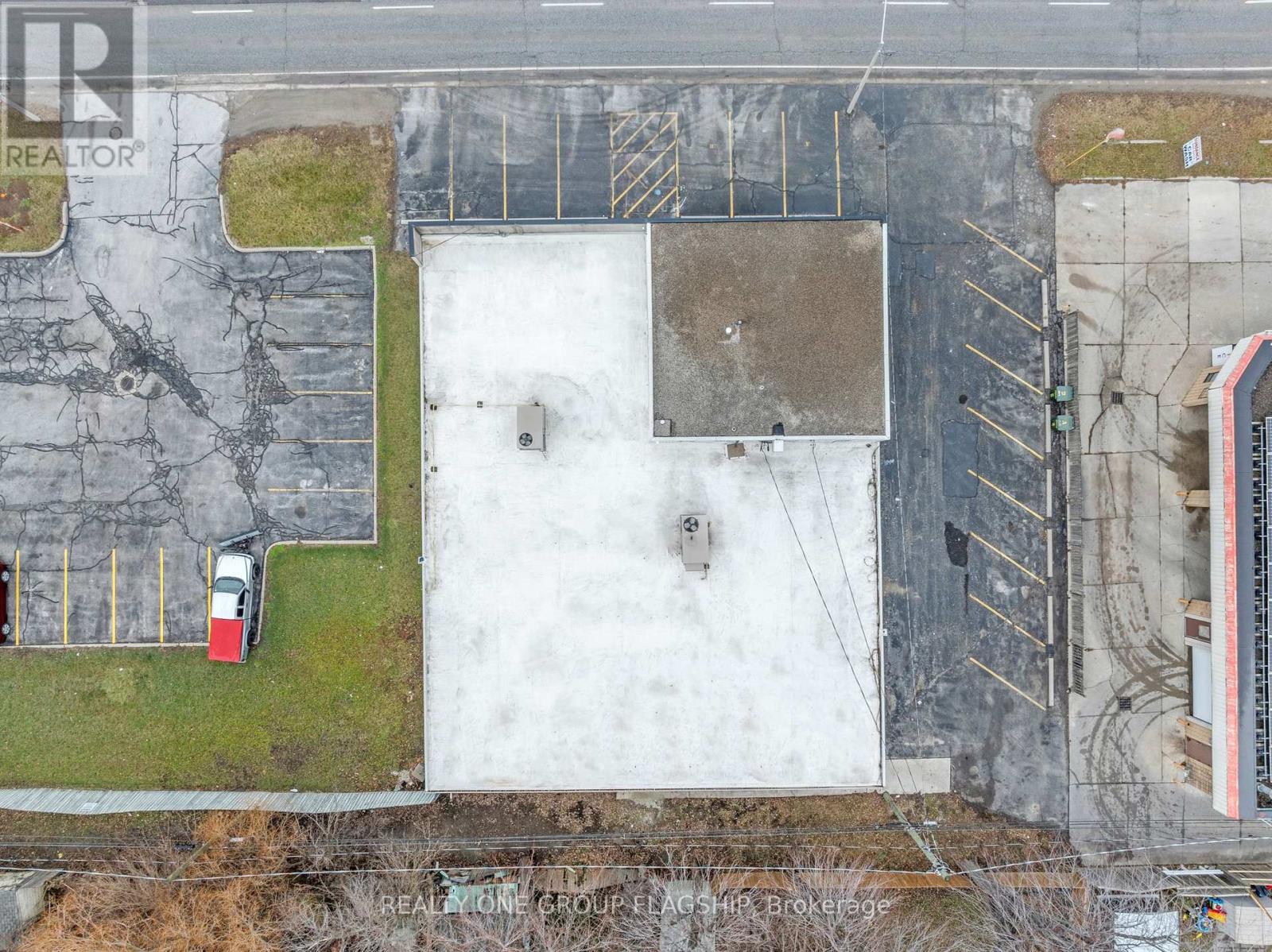 Property at 3540-42 - 3514 WALKER ROAD image 3