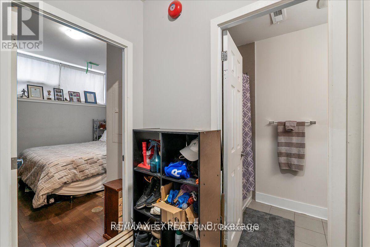 101 - 323 Kingston Road, Toronto, Ontario  M4L 1T8 - Photo 13 - E11953963