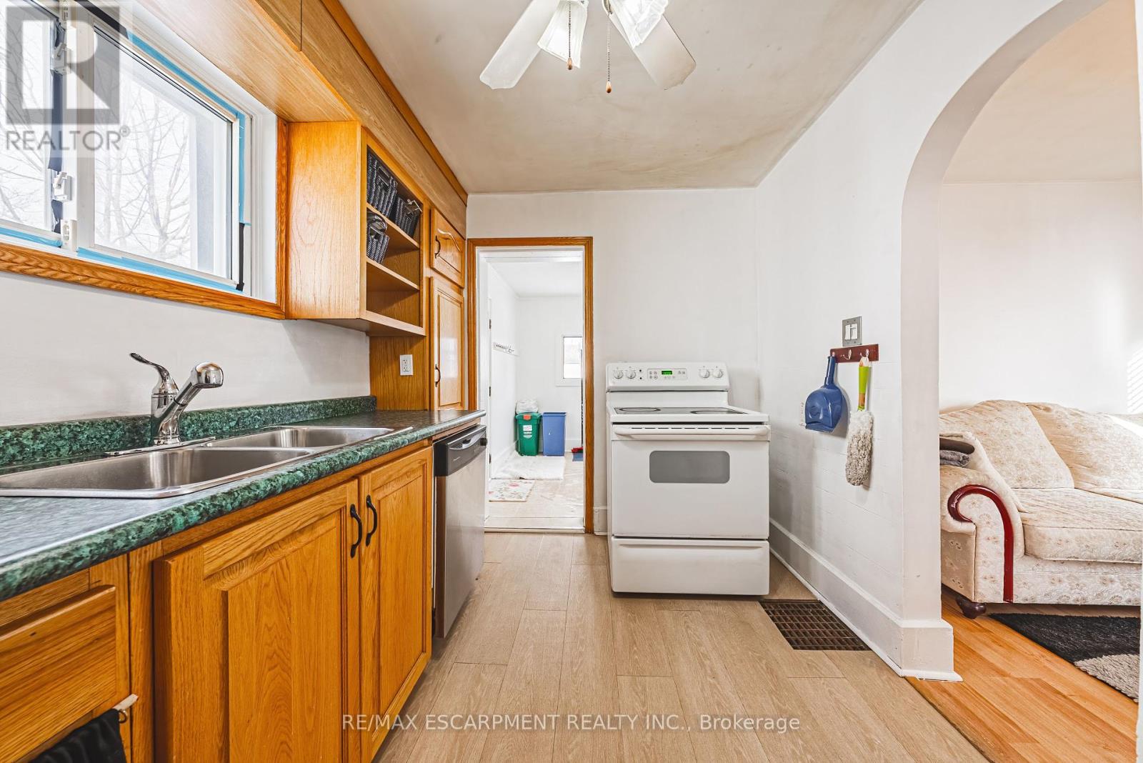 20 York Street, Welland (Lincoln/crowland), Ontario  L3B 4A6 - Photo 14 - X11953172