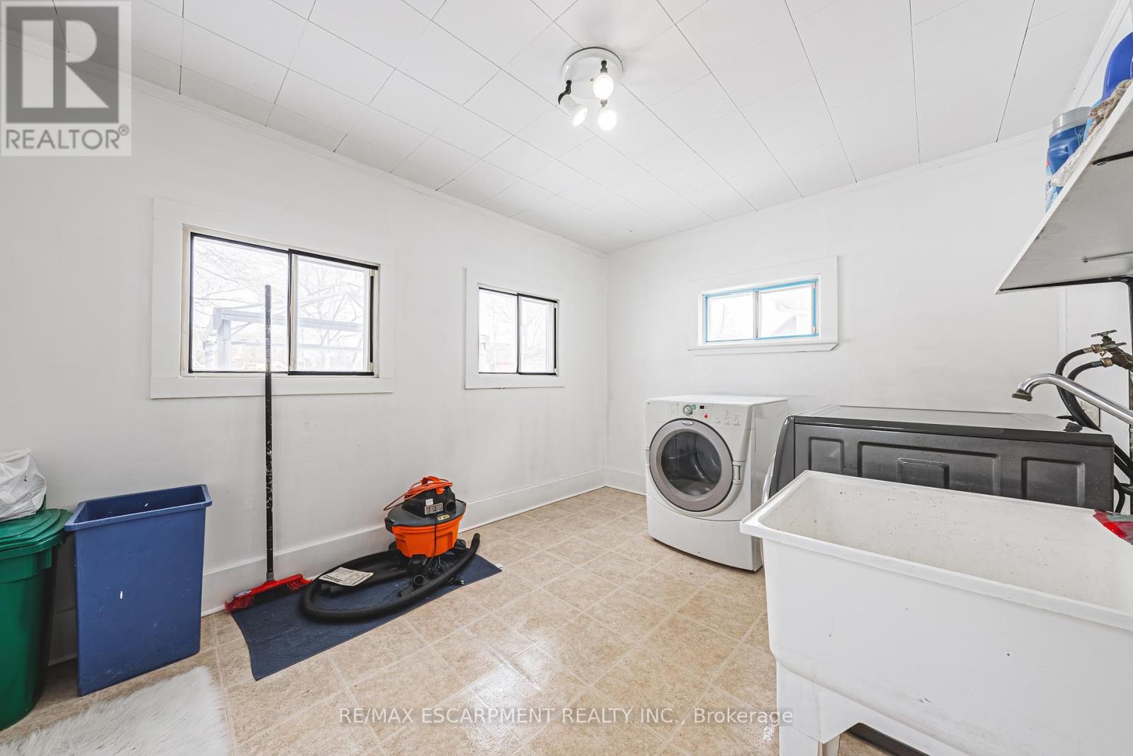 20 York Street, Welland (Lincoln/crowland), Ontario  L3B 4A6 - Photo 15 - X11953172