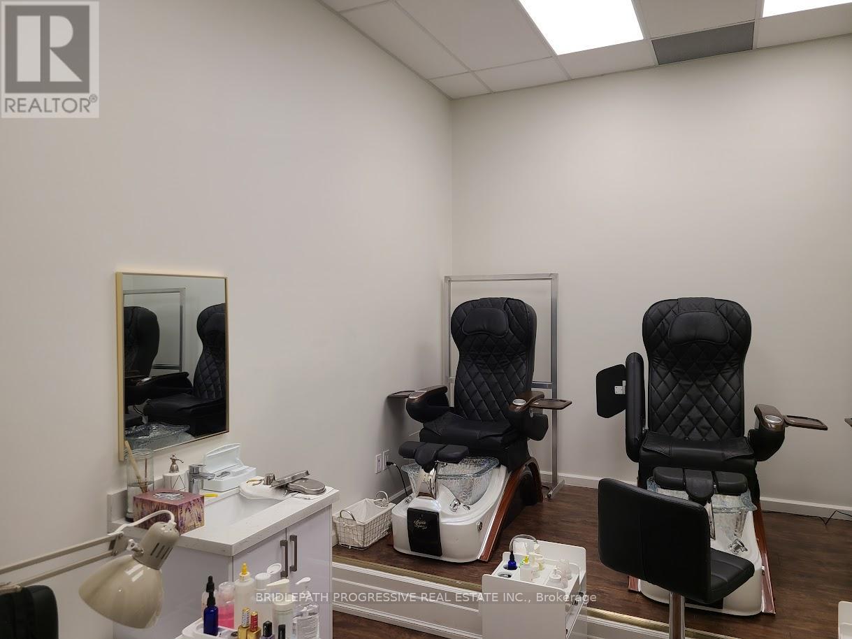 Unit H - 678 Sheppard Avenue E, Toronto, Ontario  M2K 1B7 - Photo 7 - C11953831