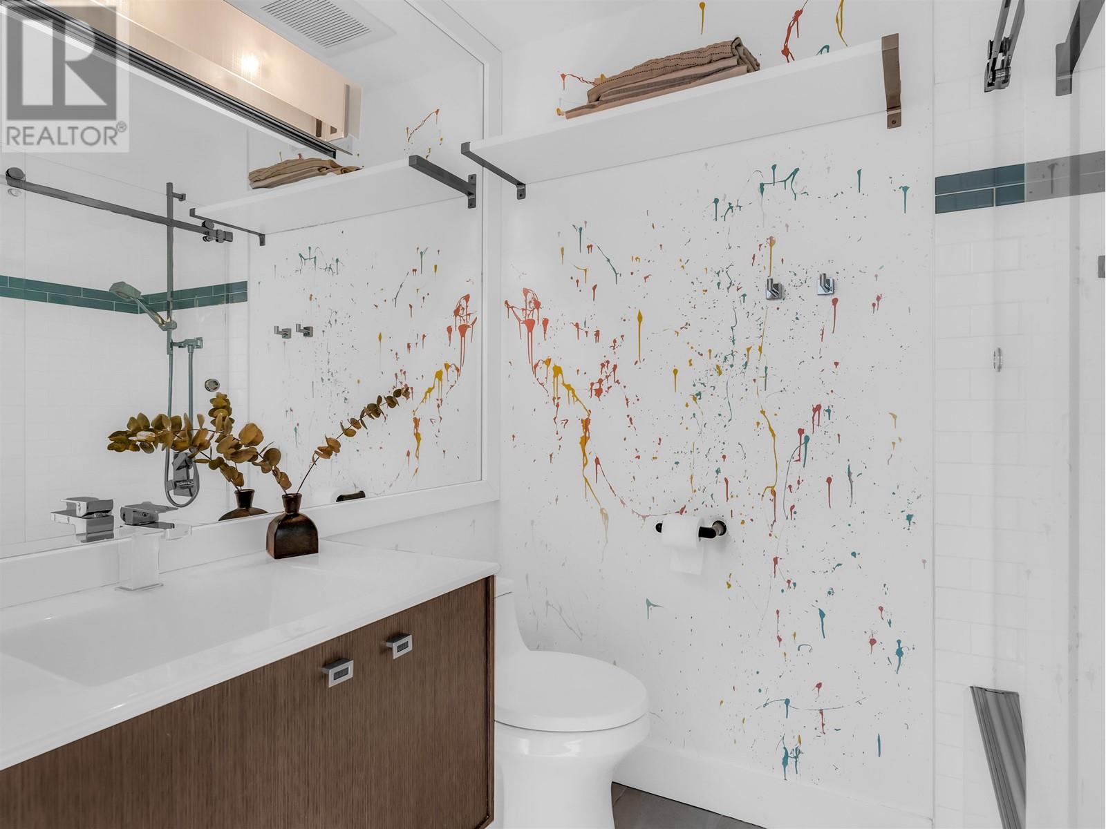 Listing Picture 28 of 40 : 420 W 17TH AVENUE, Vancouver / 溫哥華 - 魯藝地產 Yvonne Lu Group - MLS Medallion Club Member