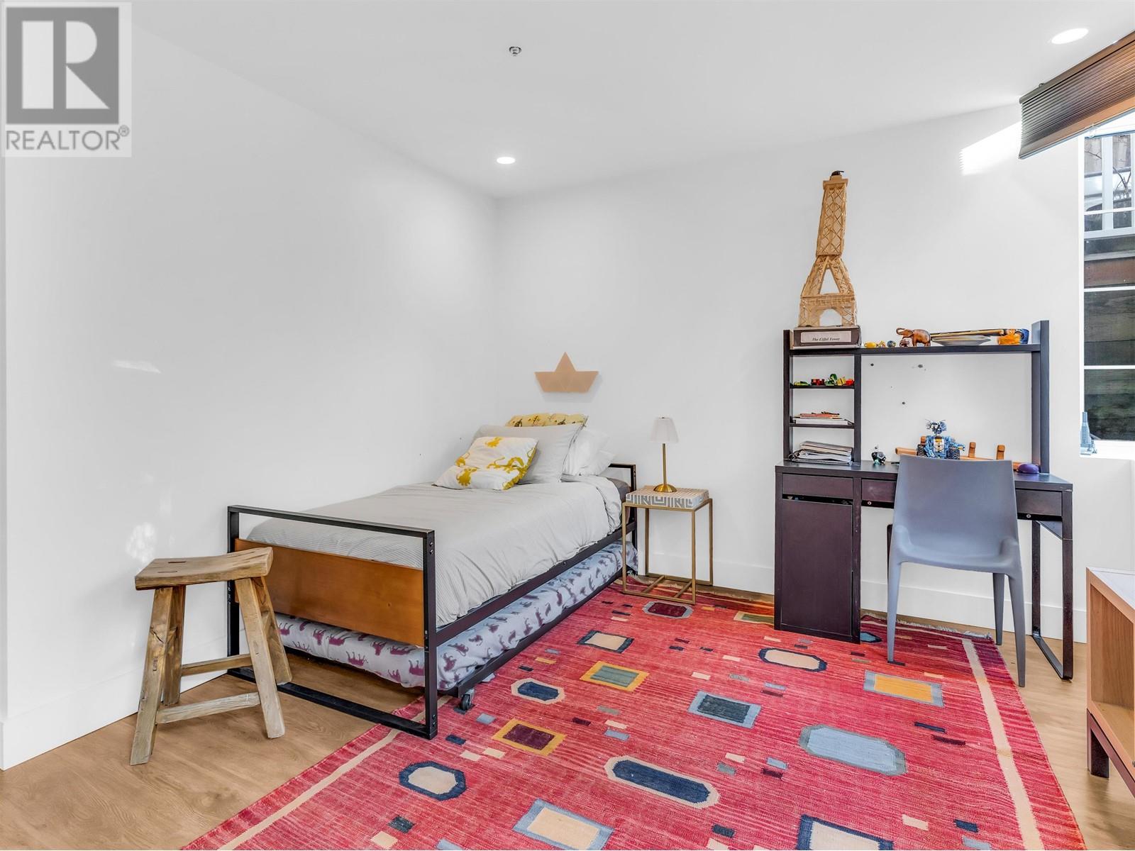 Listing Picture 31 of 40 : 420 W 17TH AVENUE, Vancouver / 溫哥華 - 魯藝地產 Yvonne Lu Group - MLS Medallion Club Member