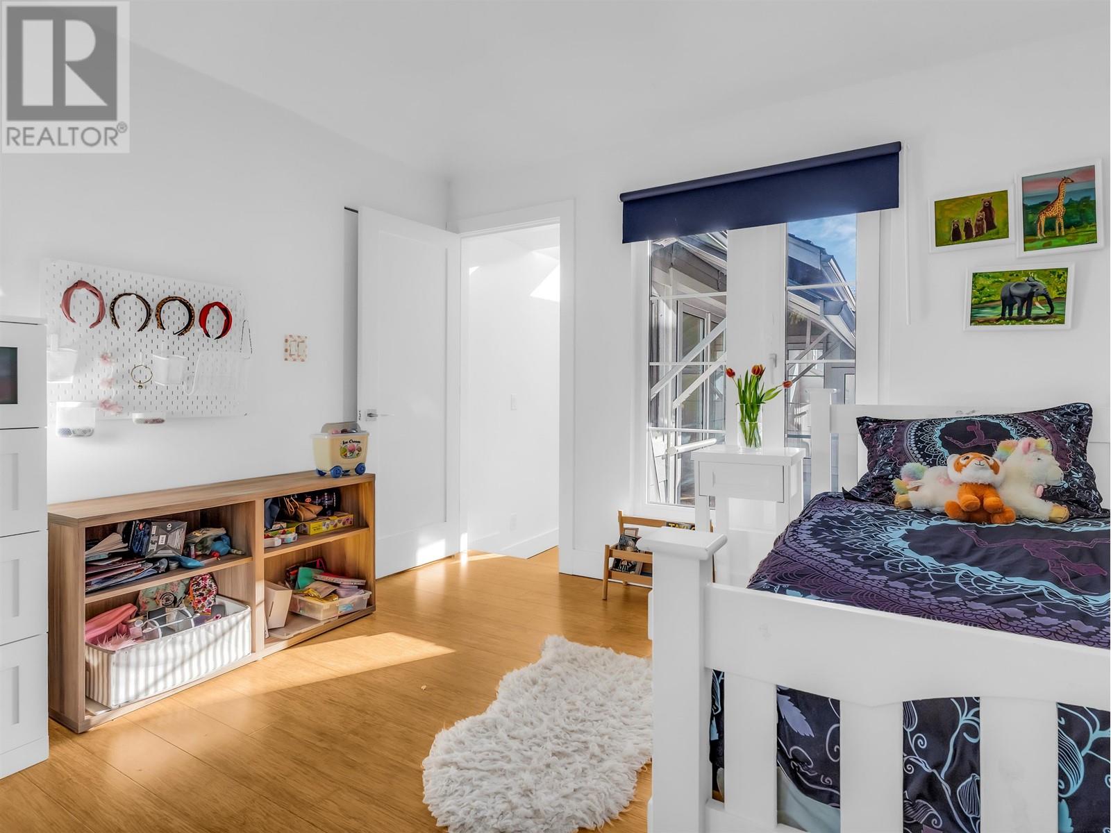 Listing Picture 24 of 40 : 420 W 17TH AVENUE, Vancouver / 溫哥華 - 魯藝地產 Yvonne Lu Group - MLS Medallion Club Member