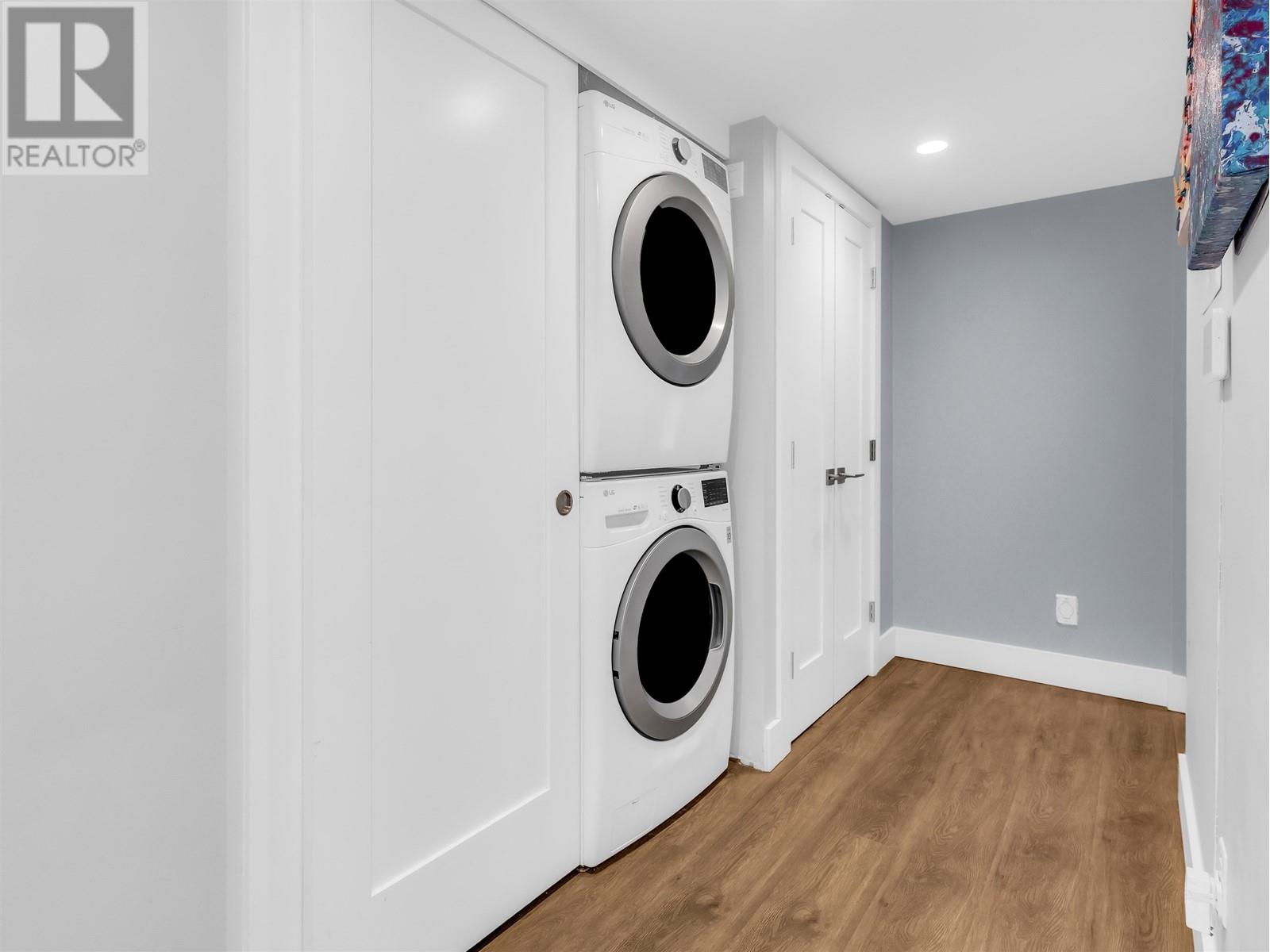 Listing Picture 32 of 40 : 420 W 17TH AVENUE, Vancouver / 溫哥華 - 魯藝地產 Yvonne Lu Group - MLS Medallion Club Member