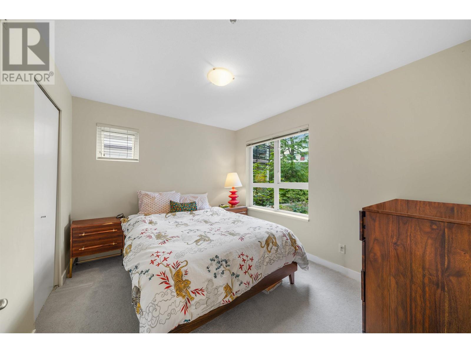 Listing Picture 15 of 19 : 206 736 W 14TH AVENUE, Vancouver / 溫哥華 - 魯藝地產 Yvonne Lu Group - MLS Medallion Club Member