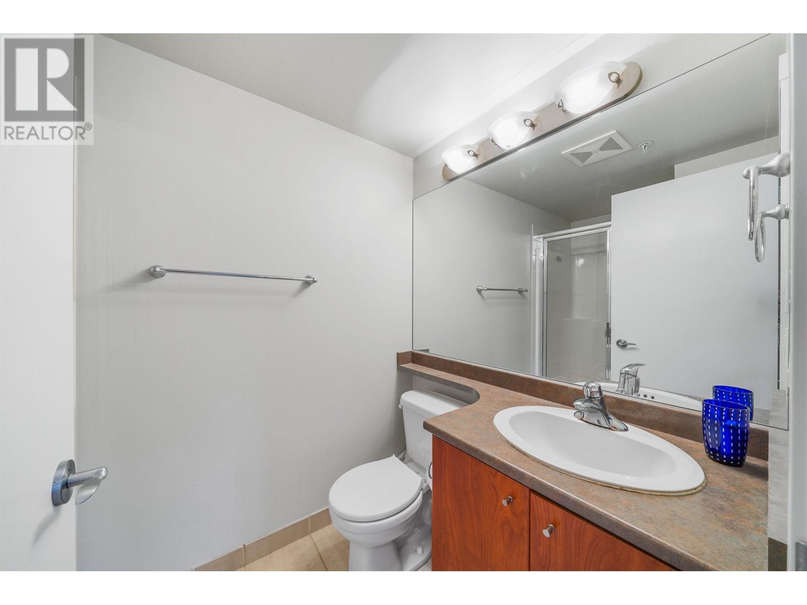 Listing Picture 17 of 19 : 206 736 W 14TH AVENUE, Vancouver / 溫哥華 - 魯藝地產 Yvonne Lu Group - MLS Medallion Club Member