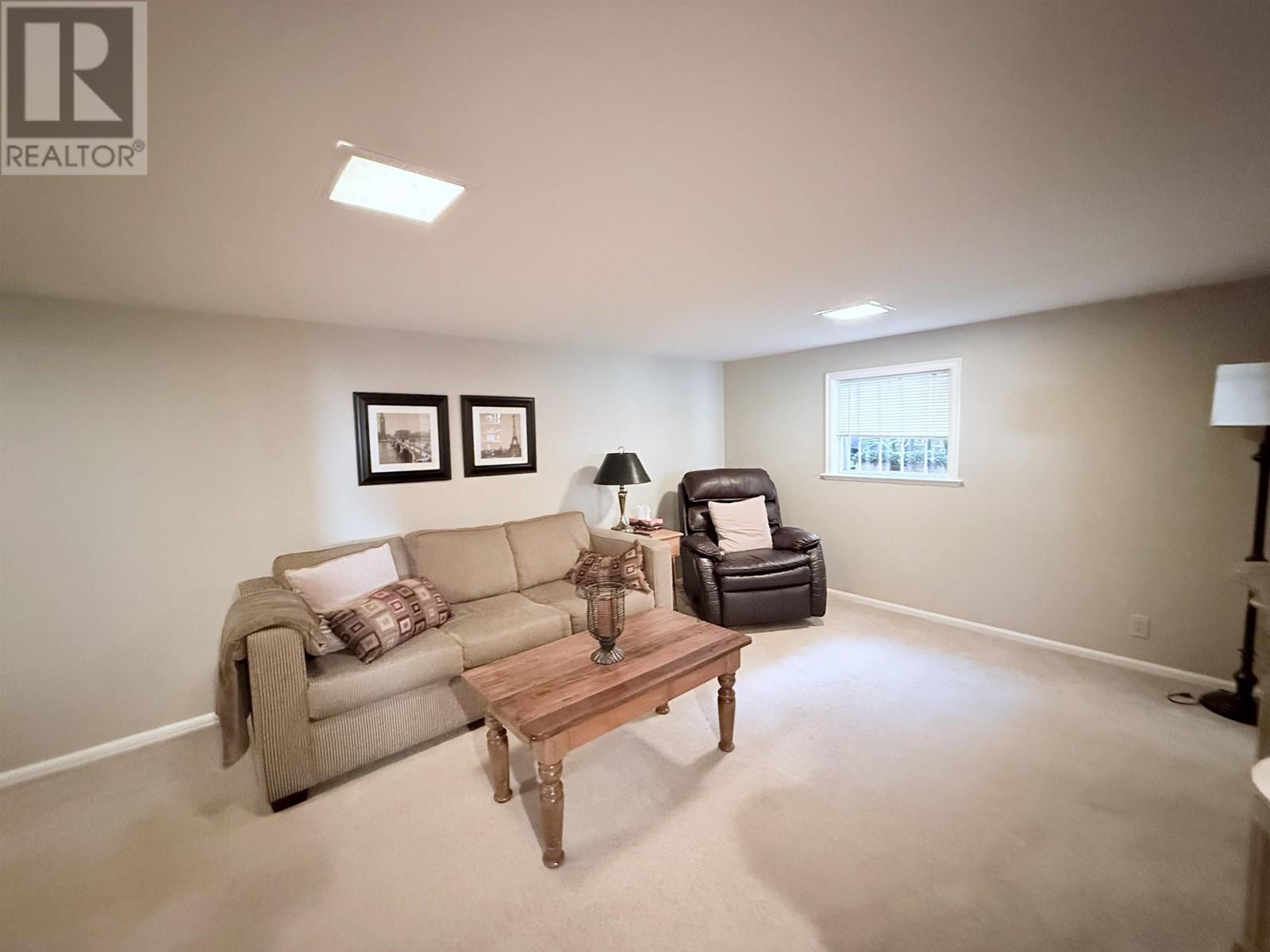680 Thompson Avenue, Coquitlam, British Columbia  V3J 3Z8 - Photo 19 - R2962944
