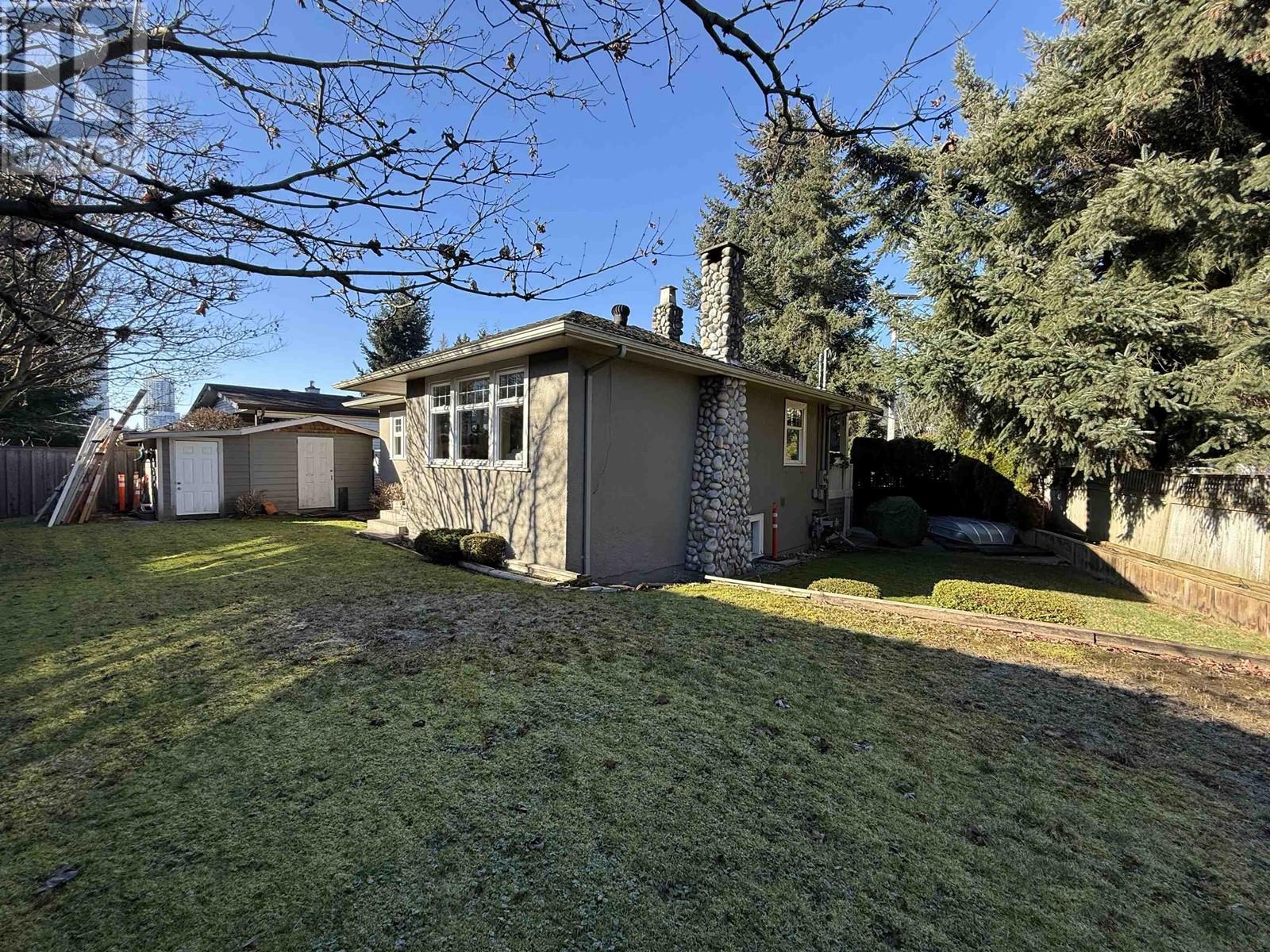 680 Thompson Avenue, Coquitlam, British Columbia  V3J 3Z8 - Photo 28 - R2962944