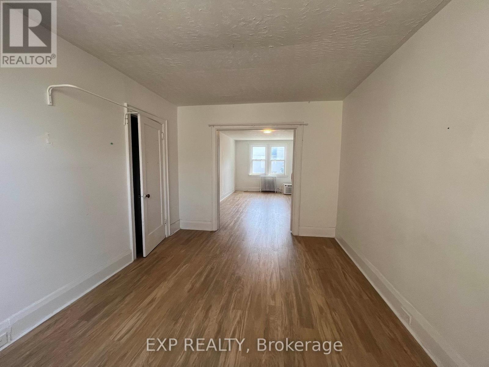 6 - 102 Greensides Avenue, Toronto, Ontario  M6C 1B9 - Photo 12 - C11954115