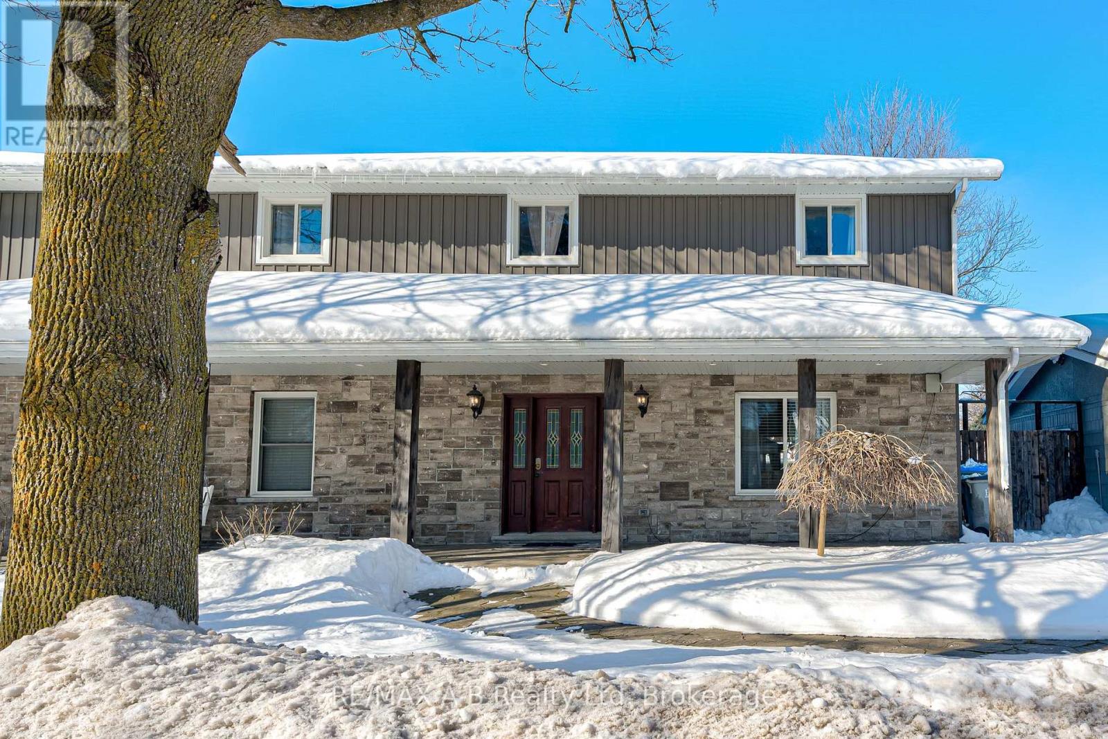 197 Trafalgar Street N, West Perth, Ontario  N0K 1N0 - Photo 3 - X11942009