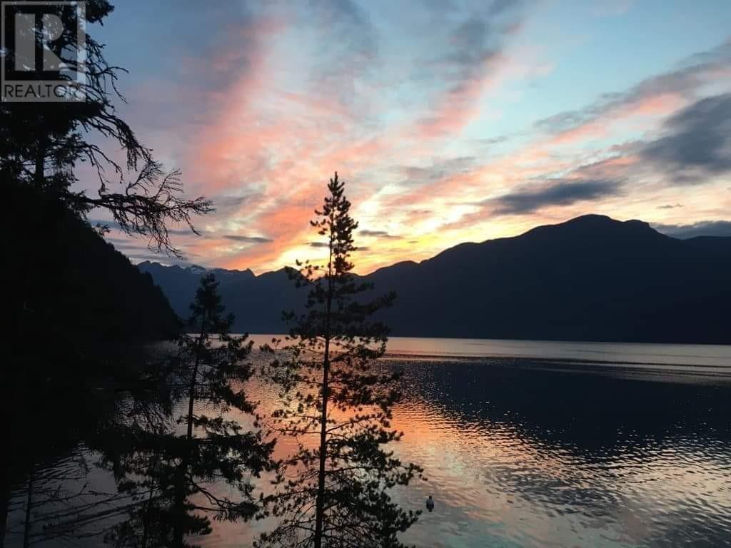 5 Hodgins Harbour, Pitt Meadows, British Columbia  V0V 0V0 - Photo 3 - R2941687