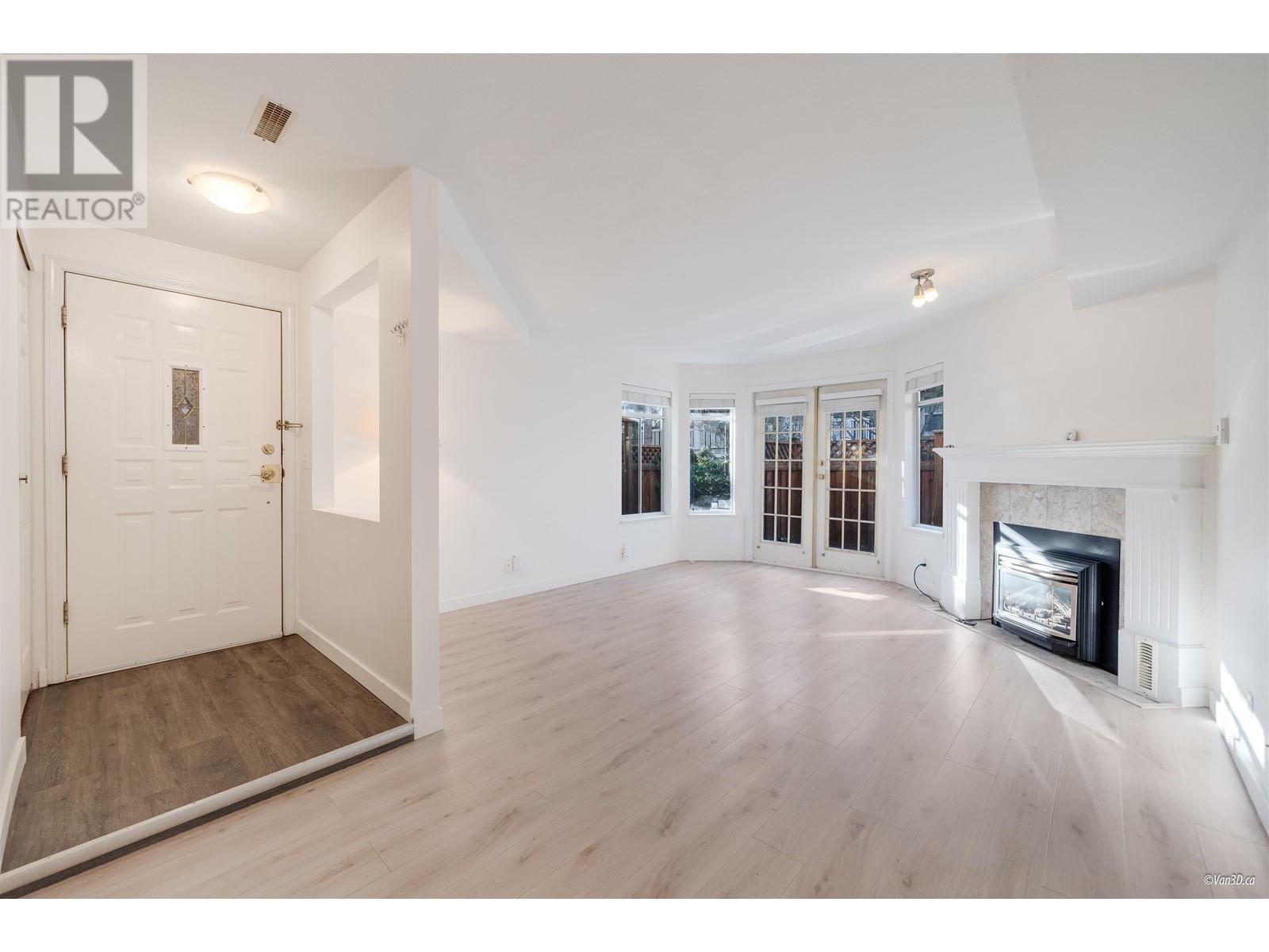 Listing Picture 8 of 40 : 34 7188 EDMONDS STREET, Burnaby / 本拿比 - 魯藝地產 Yvonne Lu Group - MLS Medallion Club Member