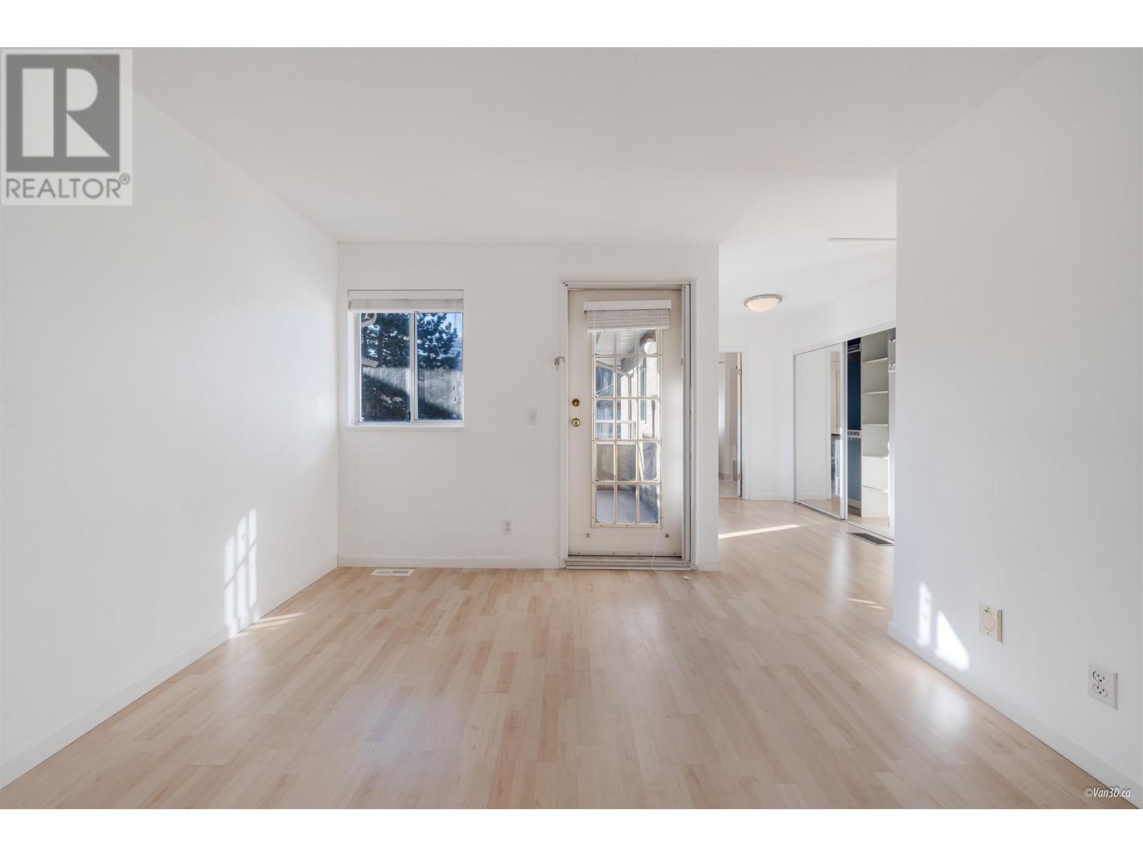Listing Picture 18 of 40 : 34 7188 EDMONDS STREET, Burnaby / 本拿比 - 魯藝地產 Yvonne Lu Group - MLS Medallion Club Member
