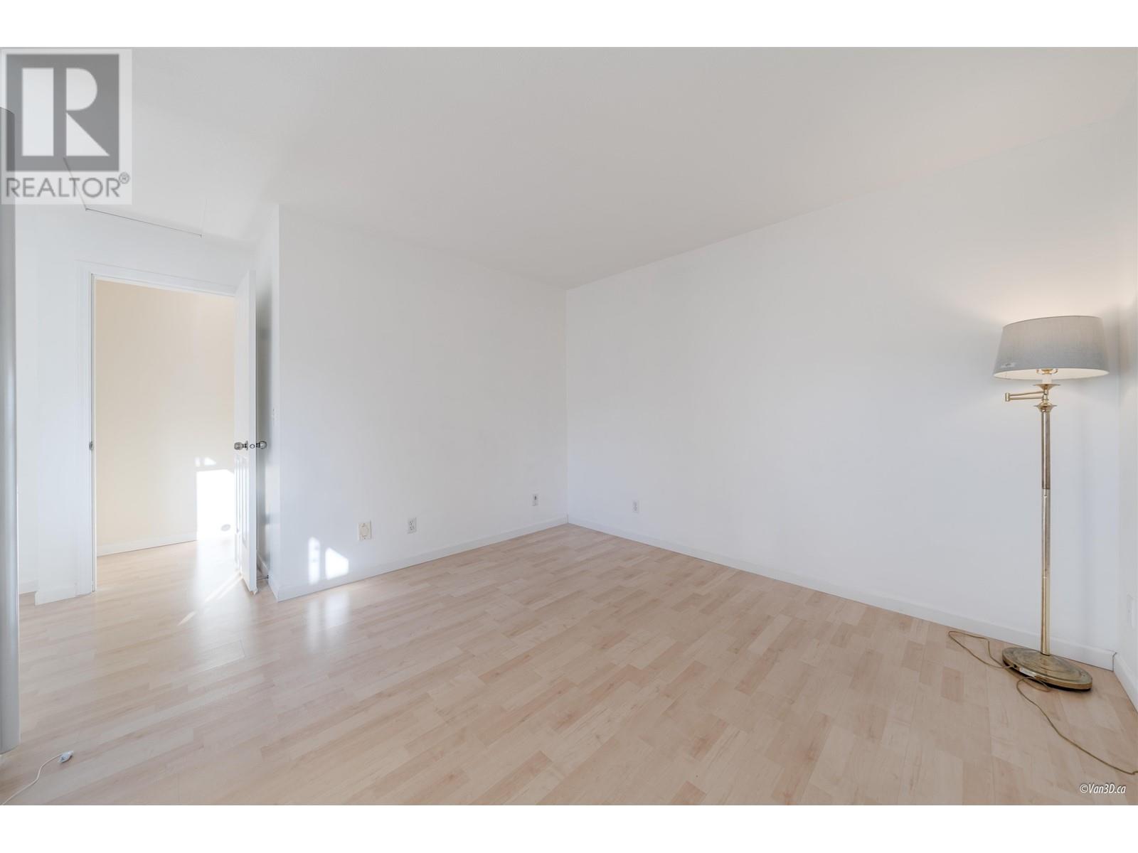 Listing Picture 19 of 40 : 34 7188 EDMONDS STREET, Burnaby / 本拿比 - 魯藝地產 Yvonne Lu Group - MLS Medallion Club Member