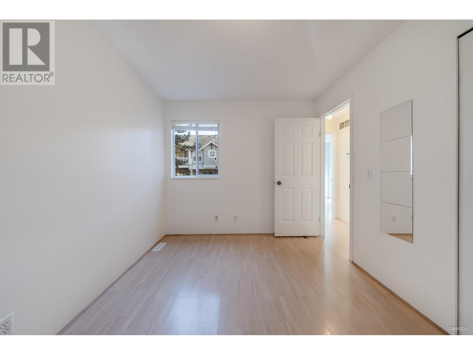 Listing Picture 30 of 40 : 34 7188 EDMONDS STREET, Burnaby / 本拿比 - 魯藝地產 Yvonne Lu Group - MLS Medallion Club Member