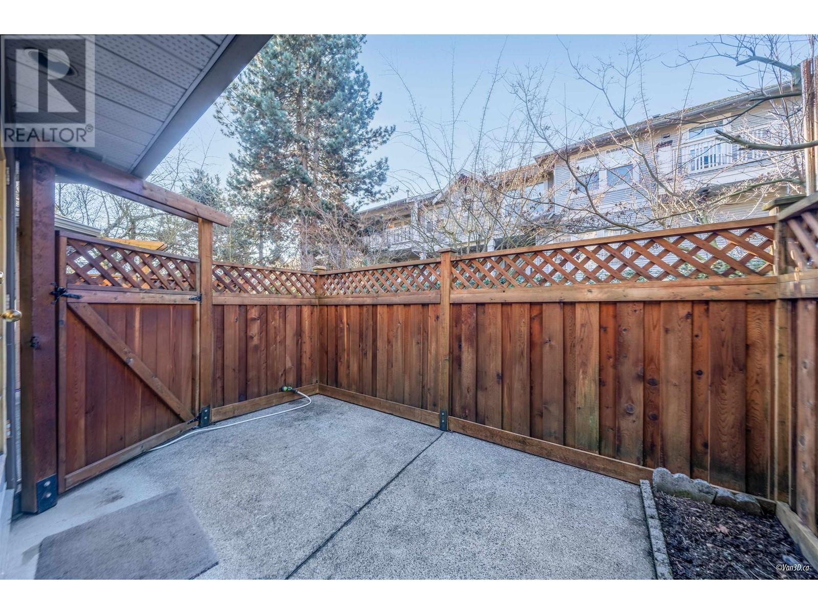 Listing Picture 34 of 40 : 34 7188 EDMONDS STREET, Burnaby / 本拿比 - 魯藝地產 Yvonne Lu Group - MLS Medallion Club Member