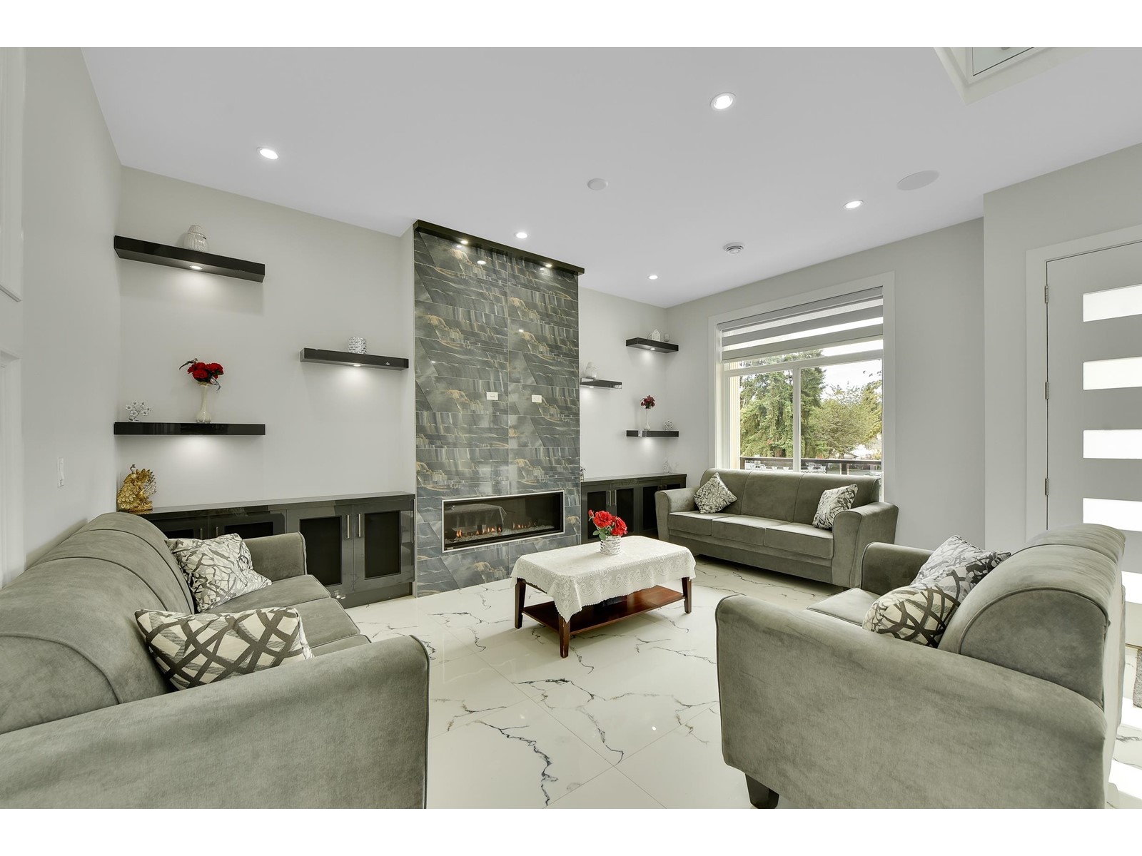 Property at 13557 67A AVENUE image 3