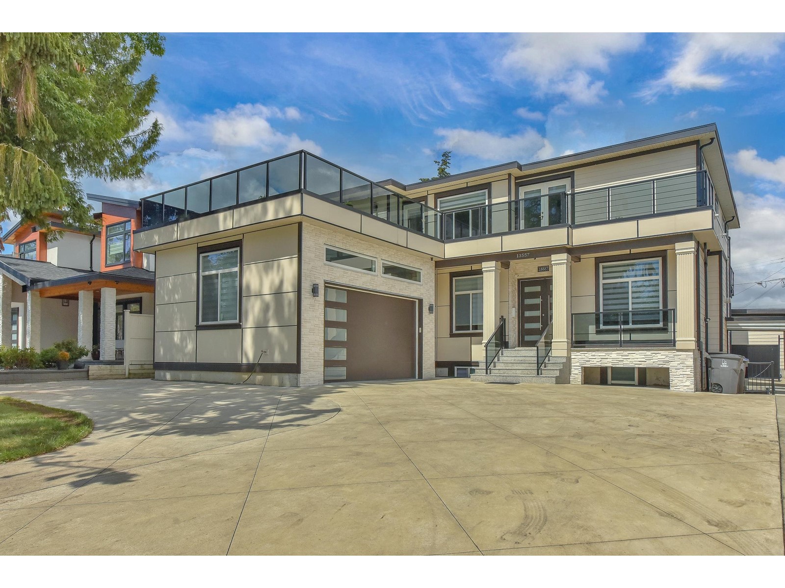 Property at 13557 67A AVENUE image 4
