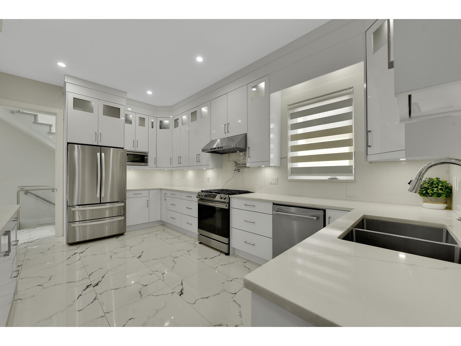 13557 67a Avenue, Surrey, British Columbia  V3W 2C1 - Photo 21 - R2962700