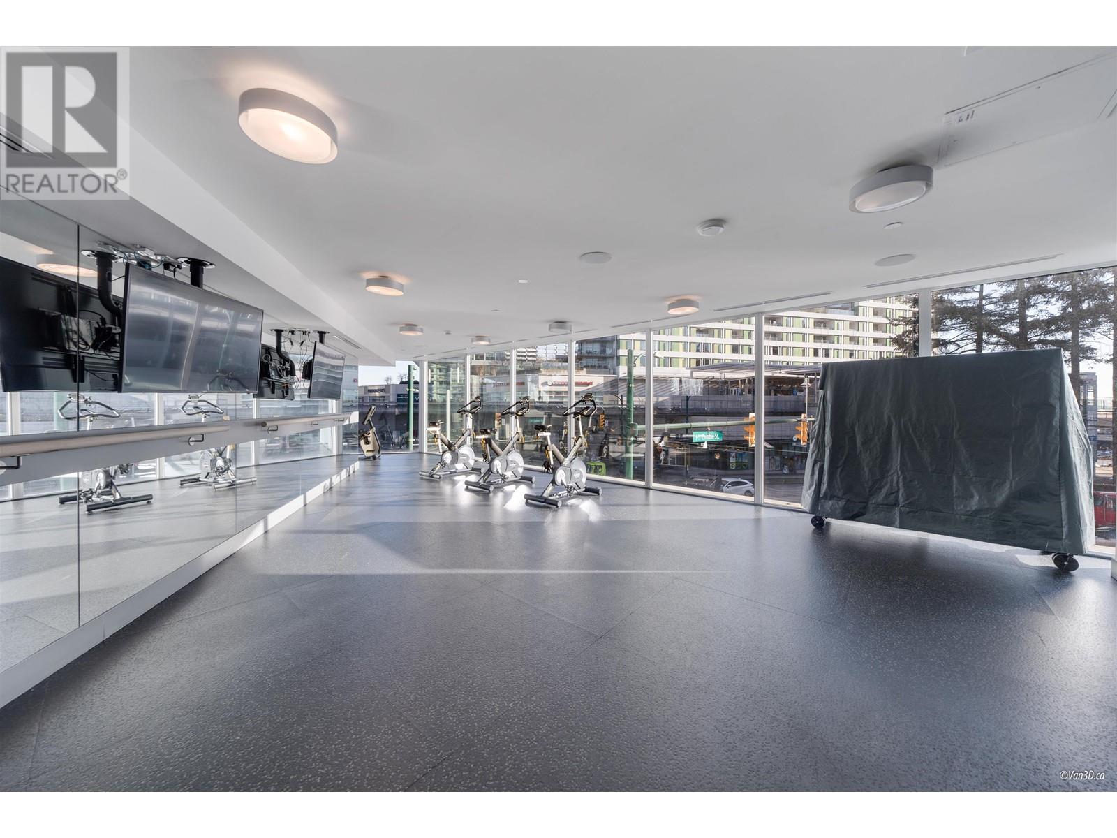 Listing Picture 18 of 25 : 2505 8189 CAMBIE STREET, Vancouver / 溫哥華 - 魯藝地產 Yvonne Lu Group - MLS Medallion Club Member