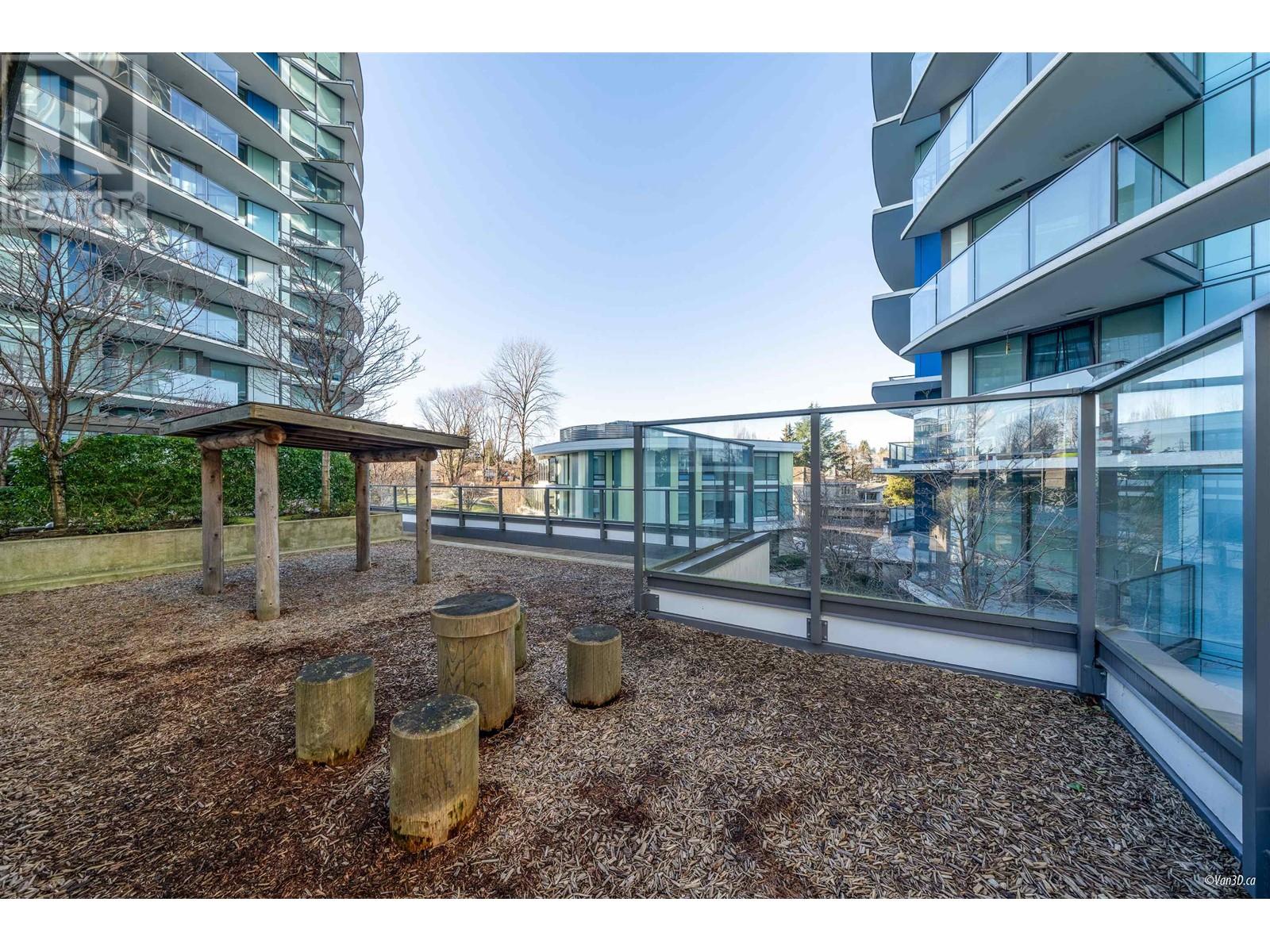 Listing Picture 19 of 25 : 2505 8189 CAMBIE STREET, Vancouver / 溫哥華 - 魯藝地產 Yvonne Lu Group - MLS Medallion Club Member