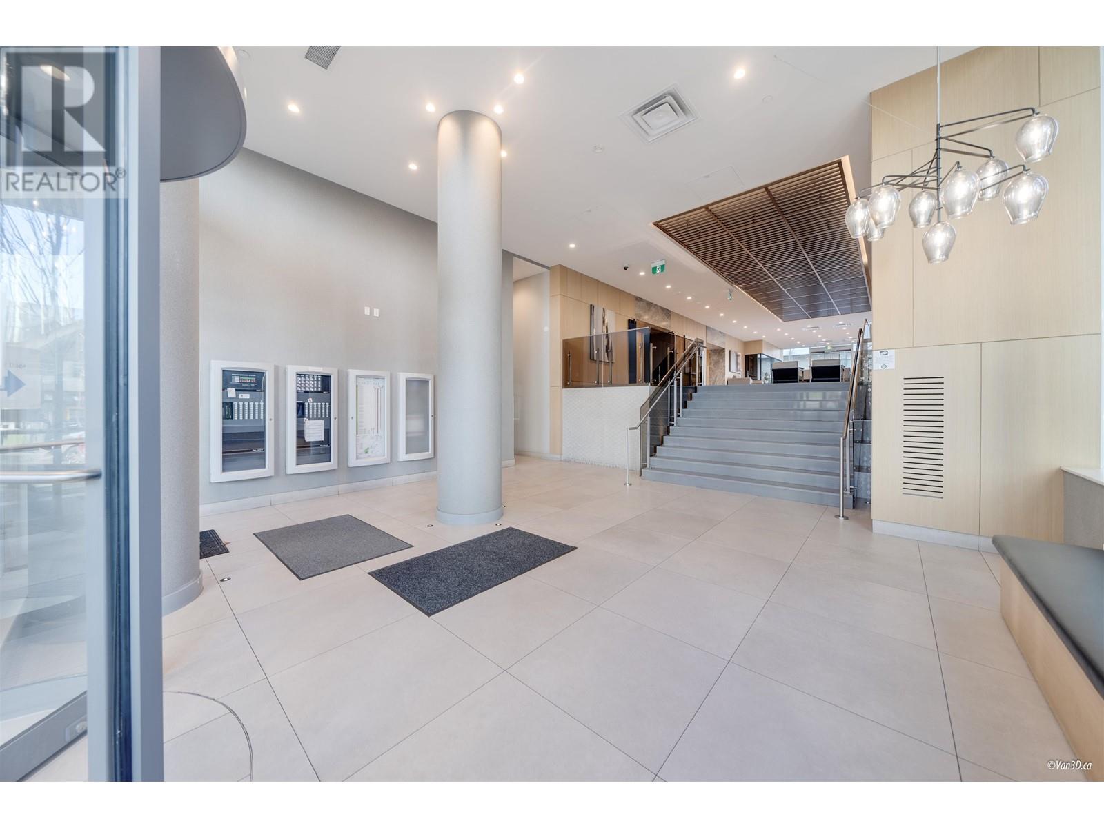 Listing Picture 20 of 25 : 2505 8189 CAMBIE STREET, Vancouver / 溫哥華 - 魯藝地產 Yvonne Lu Group - MLS Medallion Club Member