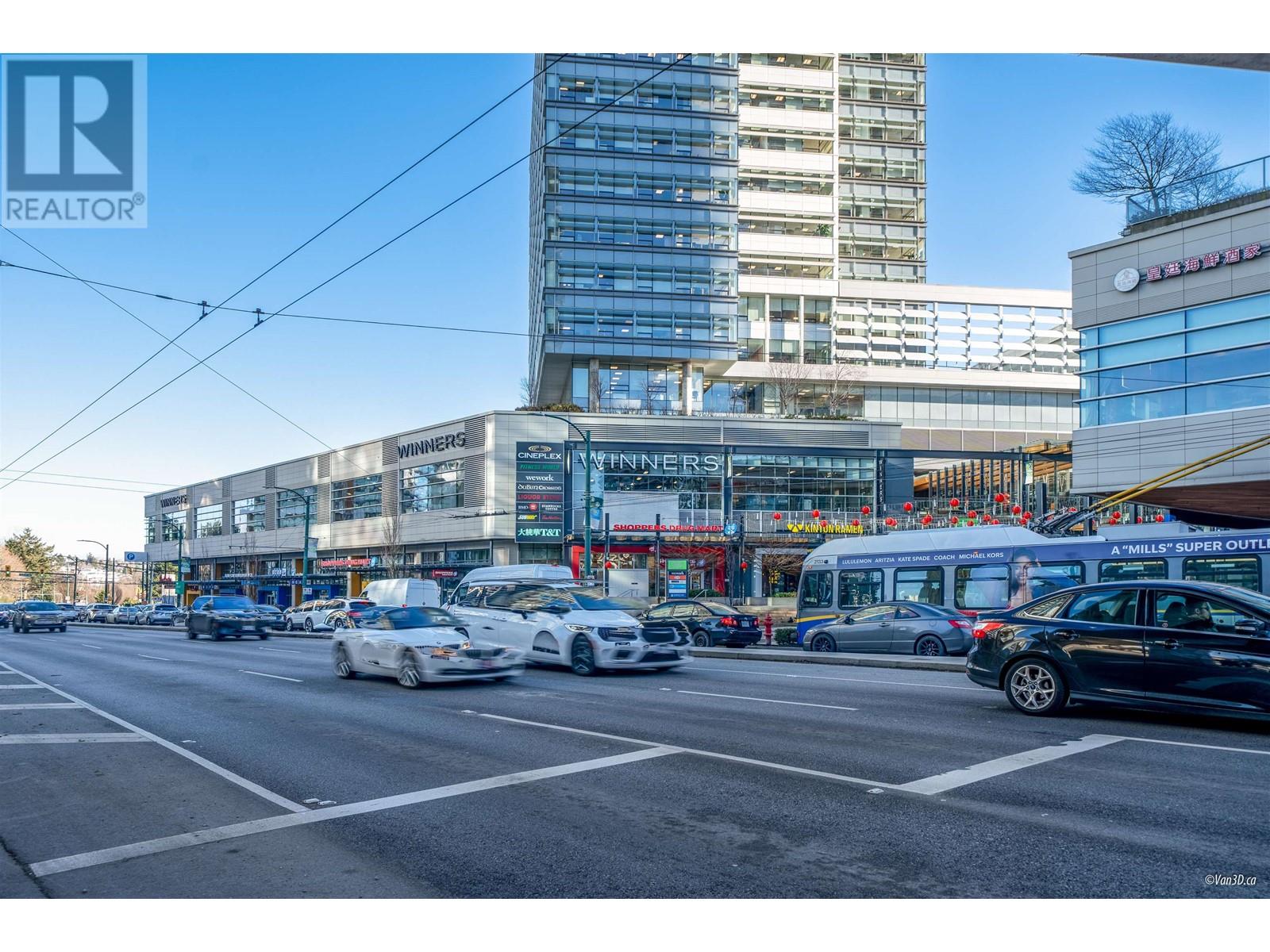 Listing Picture 24 of 25 : 2505 8189 CAMBIE STREET, Vancouver / 溫哥華 - 魯藝地產 Yvonne Lu Group - MLS Medallion Club Member