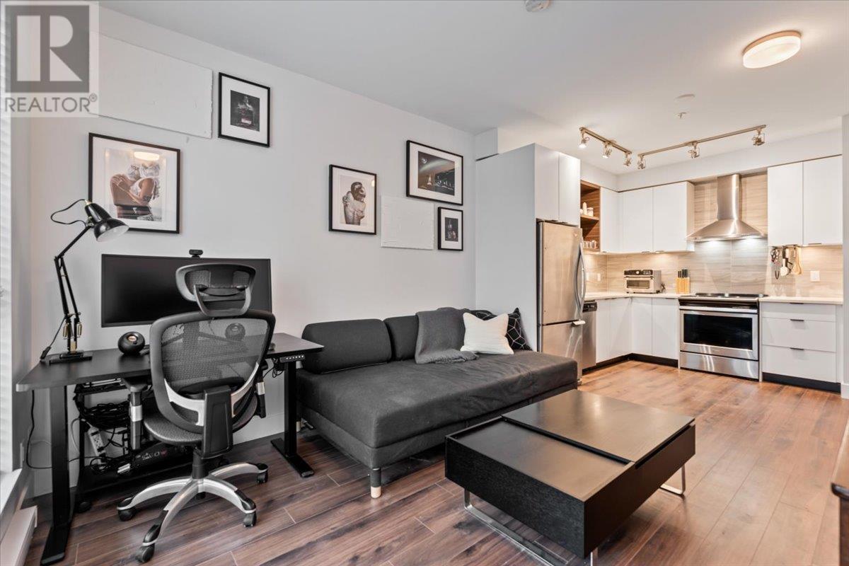 Listing Picture 21 of 30 : 134 5355 LANE STREET, Burnaby / 本拿比 - 魯藝地產 Yvonne Lu Group - MLS Medallion Club Member