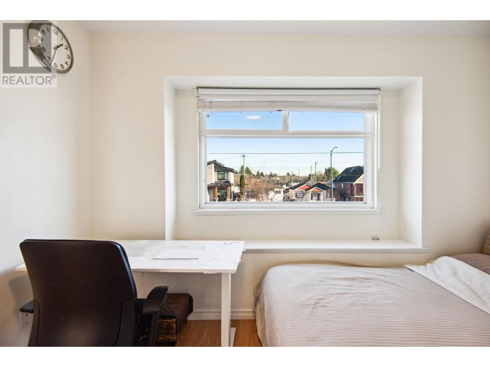 Listing Picture 11 of 40 : 6925 MAIN STREET, Vancouver / 溫哥華 - 魯藝地產 Yvonne Lu Group - MLS Medallion Club Member