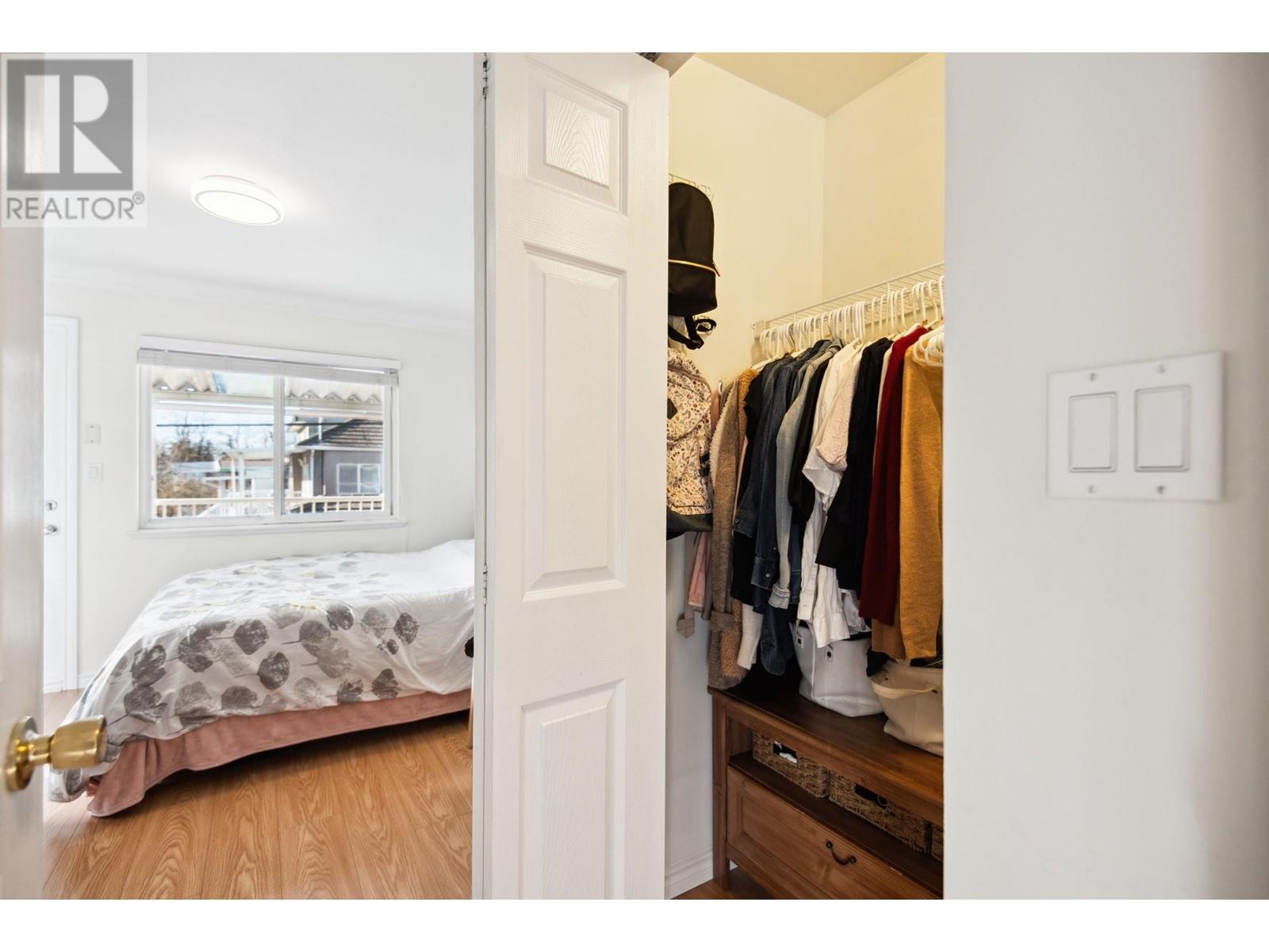 Listing Picture 18 of 40 : 6925 MAIN STREET, Vancouver / 溫哥華 - 魯藝地產 Yvonne Lu Group - MLS Medallion Club Member