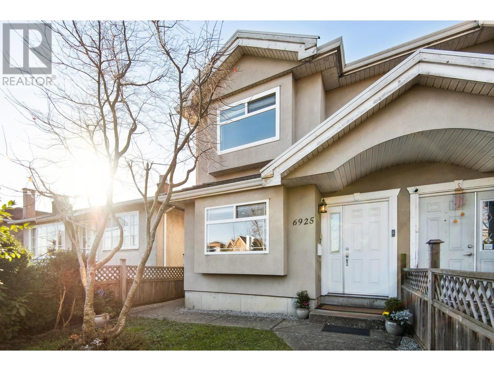 Listing Picture 3 of 40 : 6925 MAIN STREET, Vancouver / 溫哥華 - 魯藝地產 Yvonne Lu Group - MLS Medallion Club Member