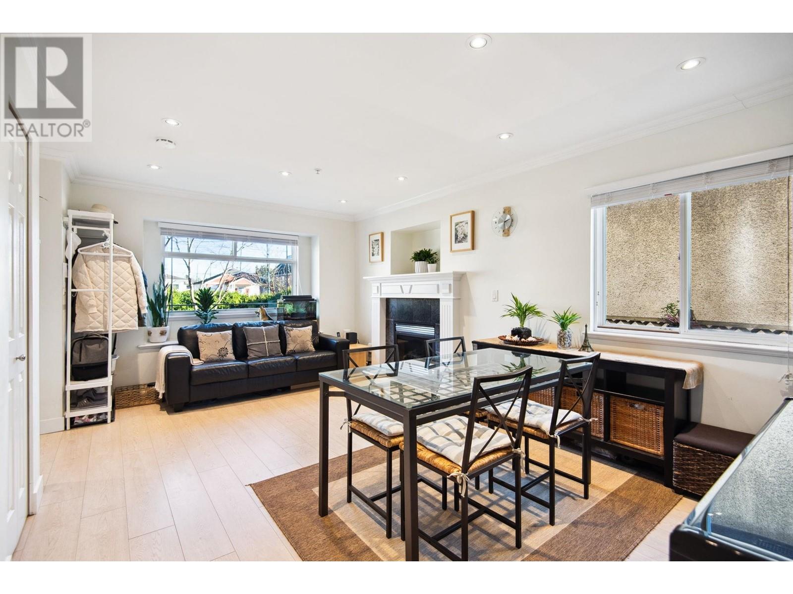 Listing Picture 9 of 40 : 6925 MAIN STREET, Vancouver / 溫哥華 - 魯藝地產 Yvonne Lu Group - MLS Medallion Club Member