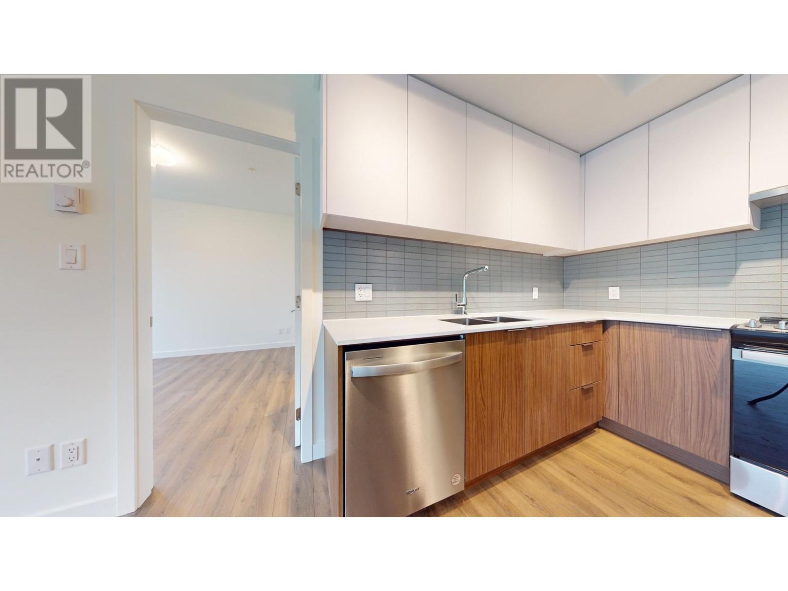 Property at 407 1365 VICTORIA STREET image 5