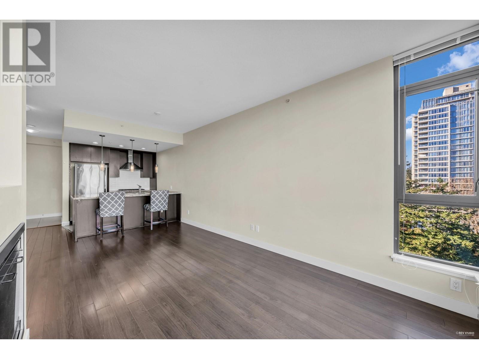 Listing Picture 19 of 33 : 1605 7088 18TH AVENUE, Burnaby / 本拿比 - 魯藝地產 Yvonne Lu Group - MLS Medallion Club Member