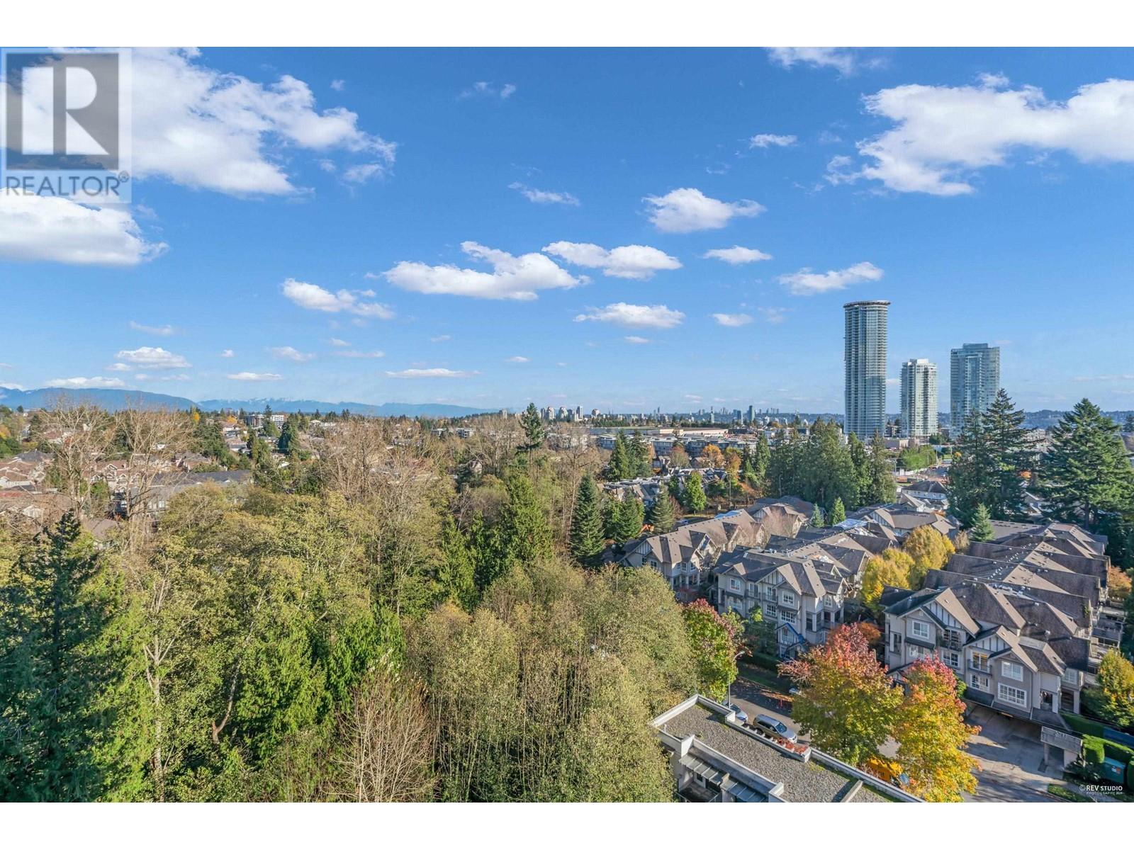 Listing Picture 23 of 33 : 1605 7088 18TH AVENUE, Burnaby / 本拿比 - 魯藝地產 Yvonne Lu Group - MLS Medallion Club Member