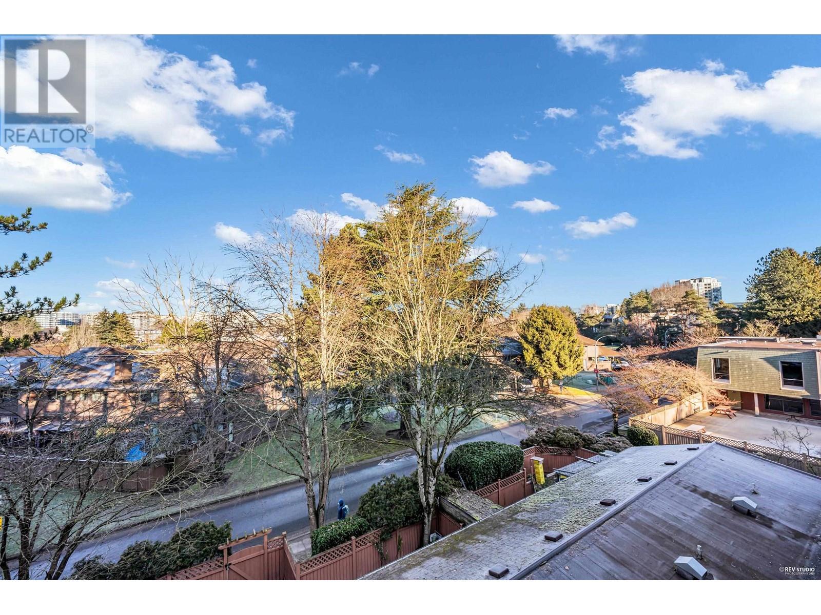 Listing Picture 16 of 21 : 318 8540 CITATION DRIVE, Richmond / 烈治文 - 魯藝地產 Yvonne Lu Group - MLS Medallion Club Member