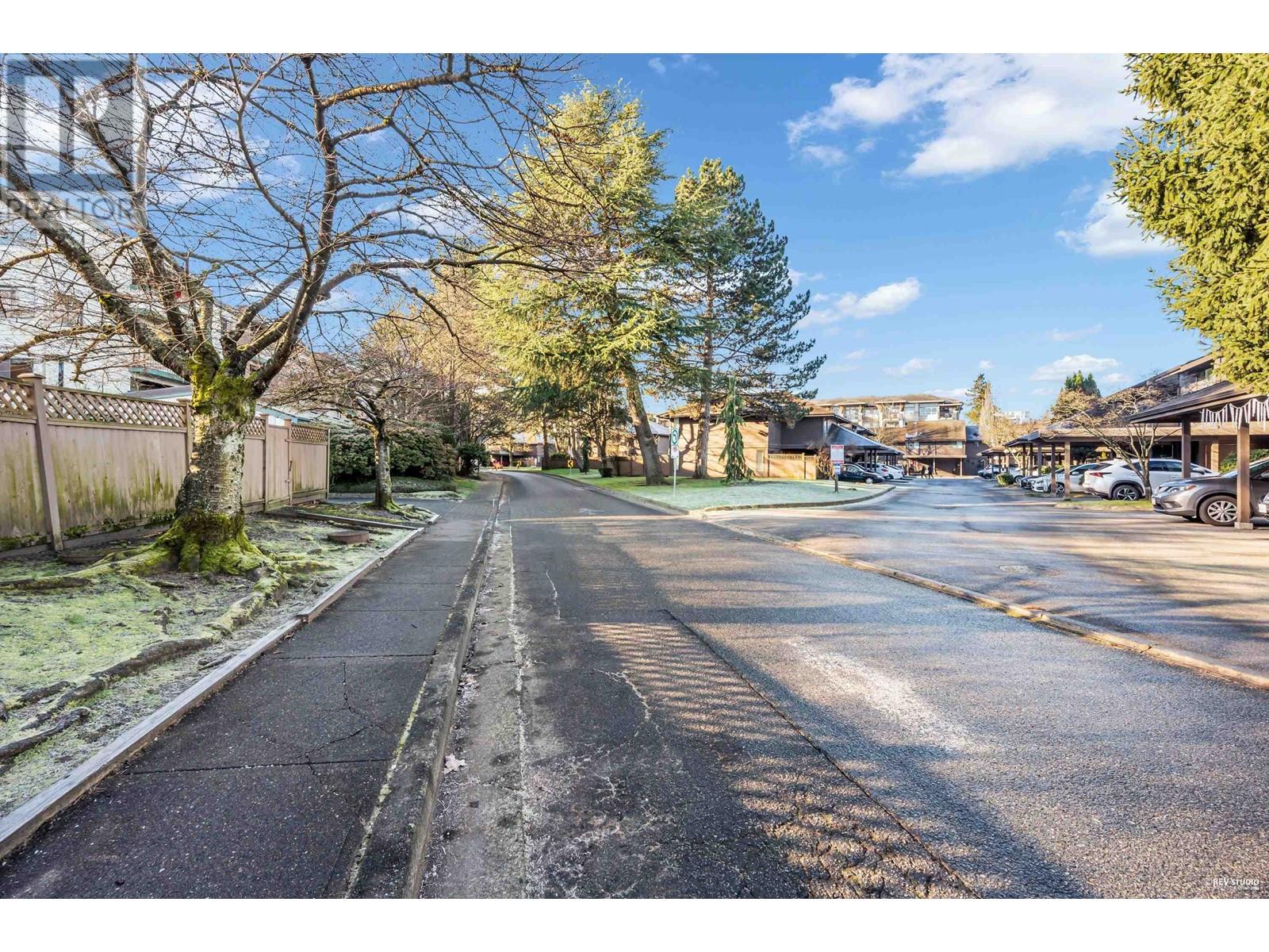 Listing Picture 18 of 21 : 318 8540 CITATION DRIVE, Richmond / 烈治文 - 魯藝地產 Yvonne Lu Group - MLS Medallion Club Member