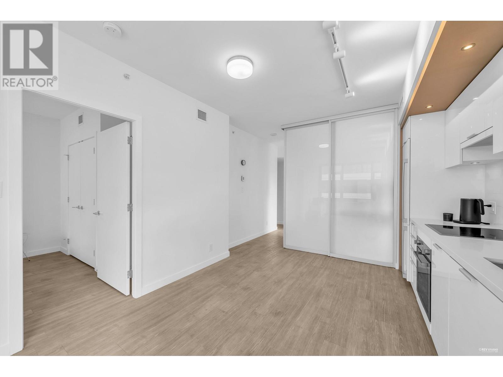 1008 1661 Quebec Street, Vancouver, British Columbia  V6A 0H2 - Photo 10 - R2963119