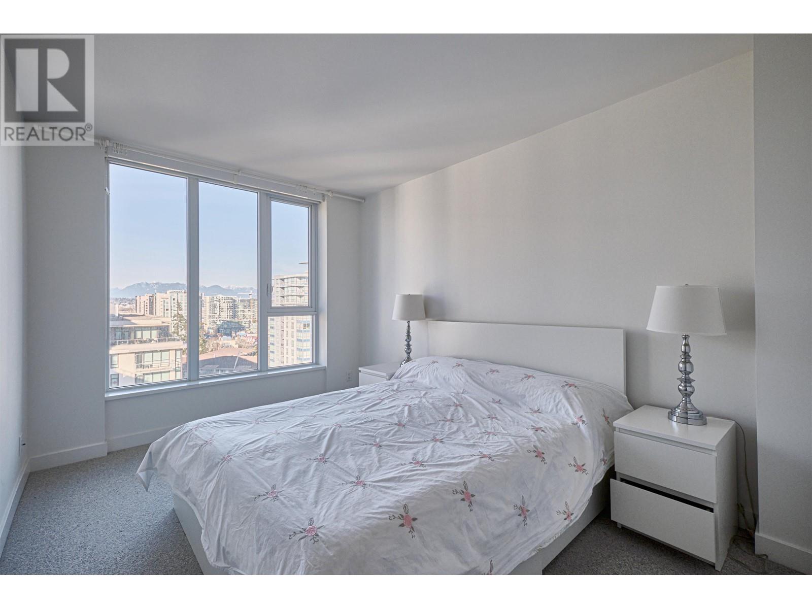 Listing Picture 16 of 27 : 1503 7333 MURDOCH AVENUE, Richmond / 烈治文 - 魯藝地產 Yvonne Lu Group - MLS Medallion Club Member