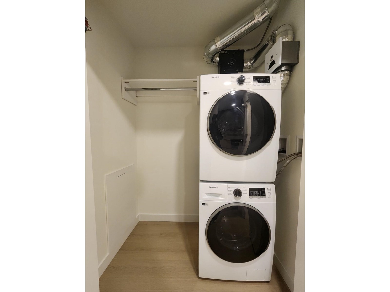 102 13439 94a Avenue, Surrey, British Columbia  V3V 0G9 - Photo 6 - R2962468
