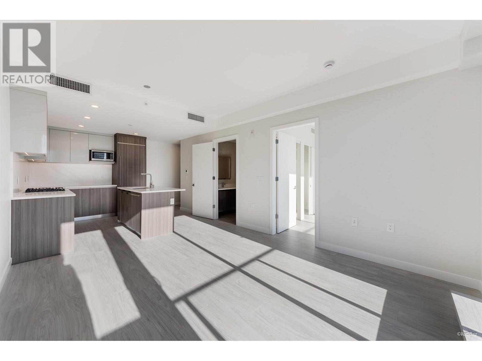 Listing Picture 12 of 26 : PH06 485 W 63RD AVENUE, Vancouver / 溫哥華 - 魯藝地產 Yvonne Lu Group - MLS Medallion Club Member