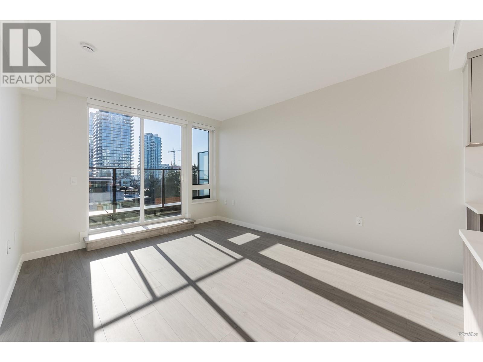 Listing Picture 4 of 26 : PH06 485 W 63RD AVENUE, Vancouver / 溫哥華 - 魯藝地產 Yvonne Lu Group - MLS Medallion Club Member